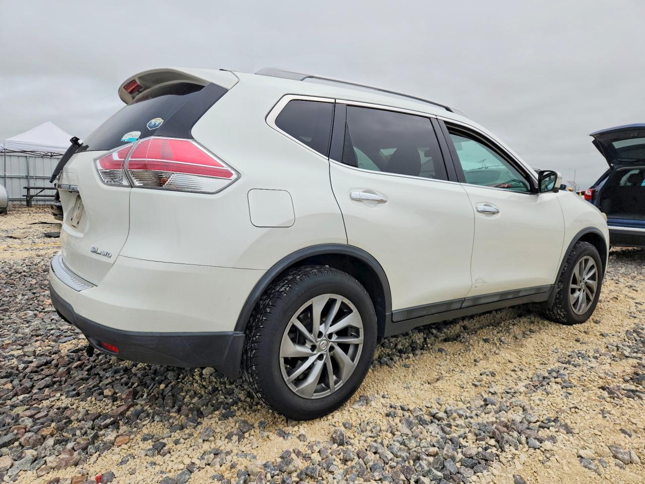 2015 Nissan Rogue Sl White vin: 5N1AT2MV5FC819974