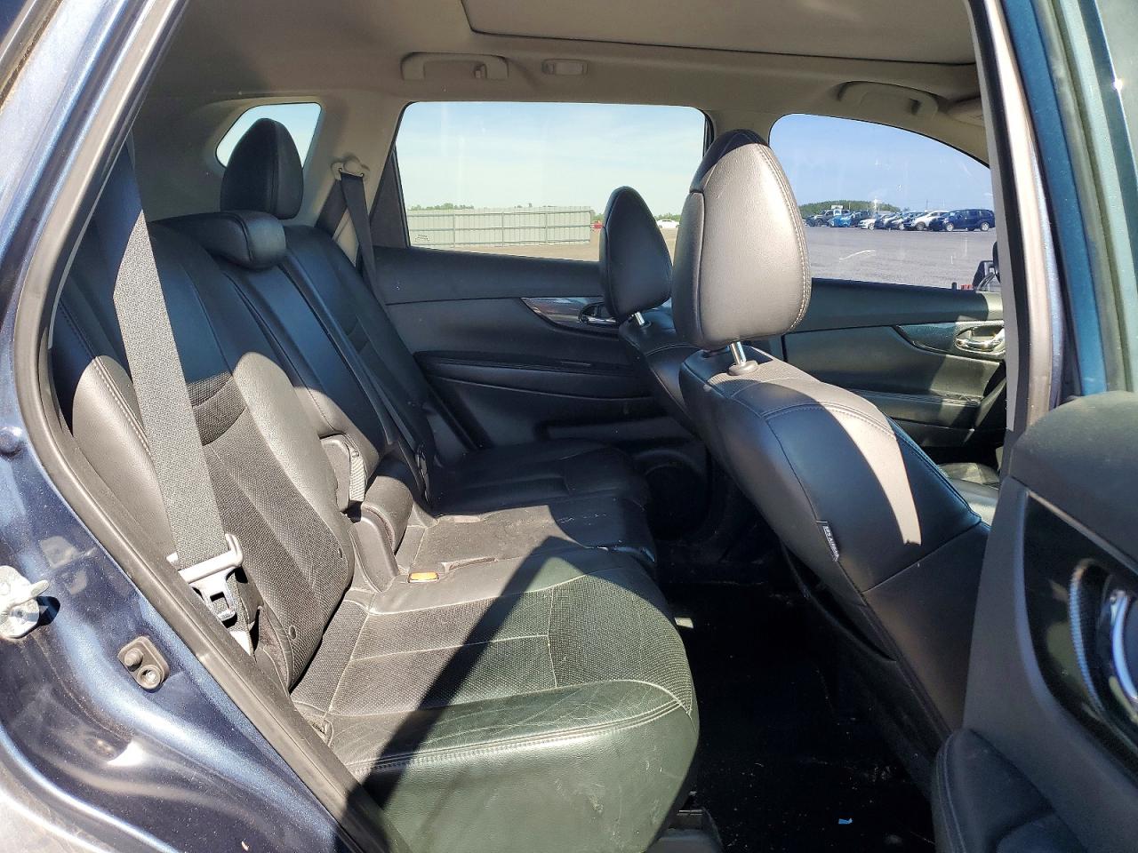 2015 Nissan Rogue S Blue vin: 5N1AT2MV5FC834958