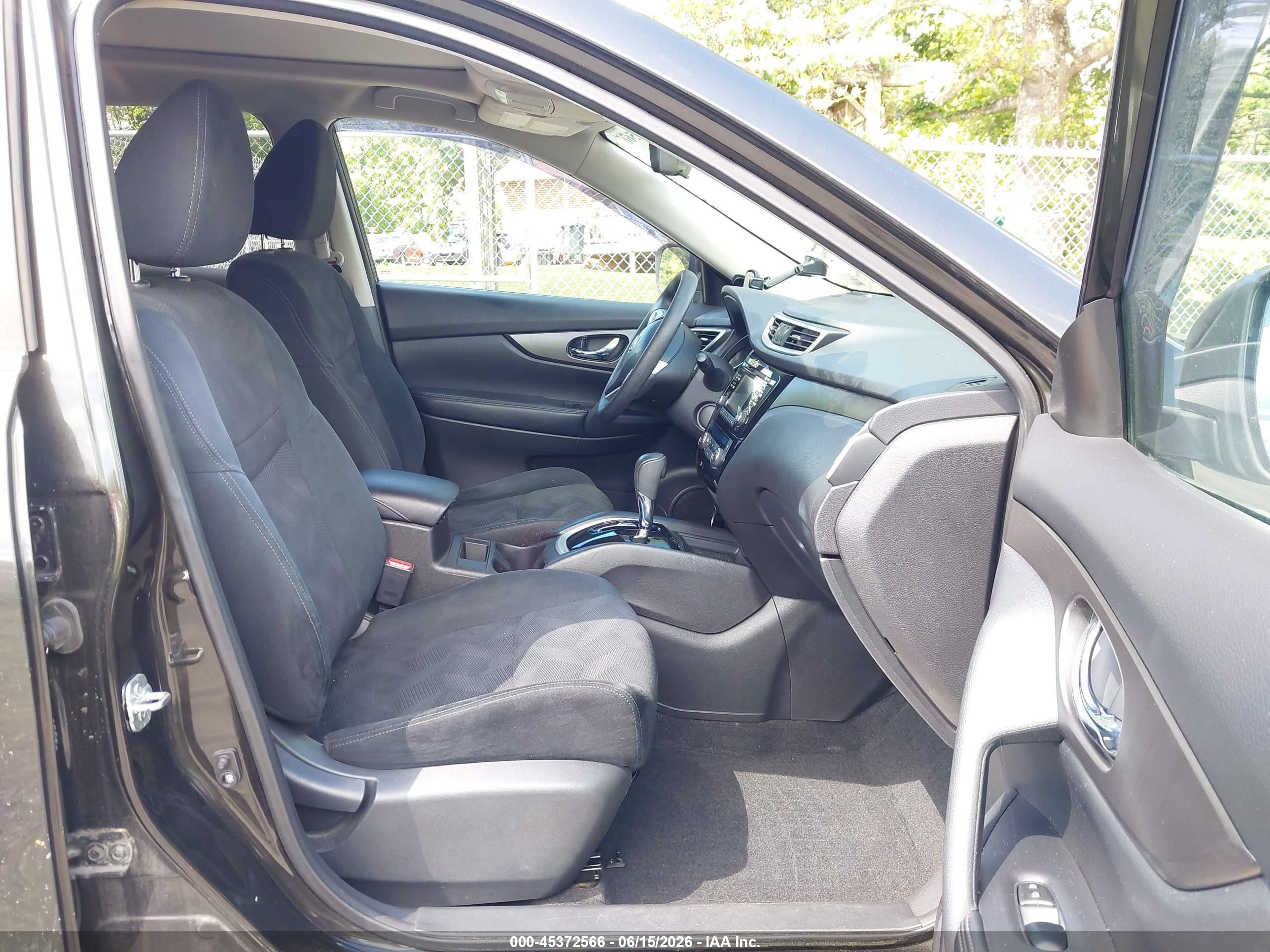 2015 Nissan Rogue Sv Зеленый vin: 5N1AT2MV5FC841781