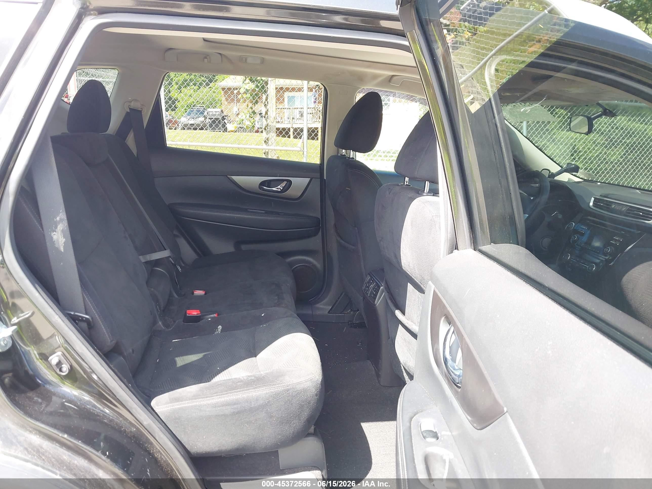 2015 Nissan Rogue Sv Зеленый vin: 5N1AT2MV5FC841781