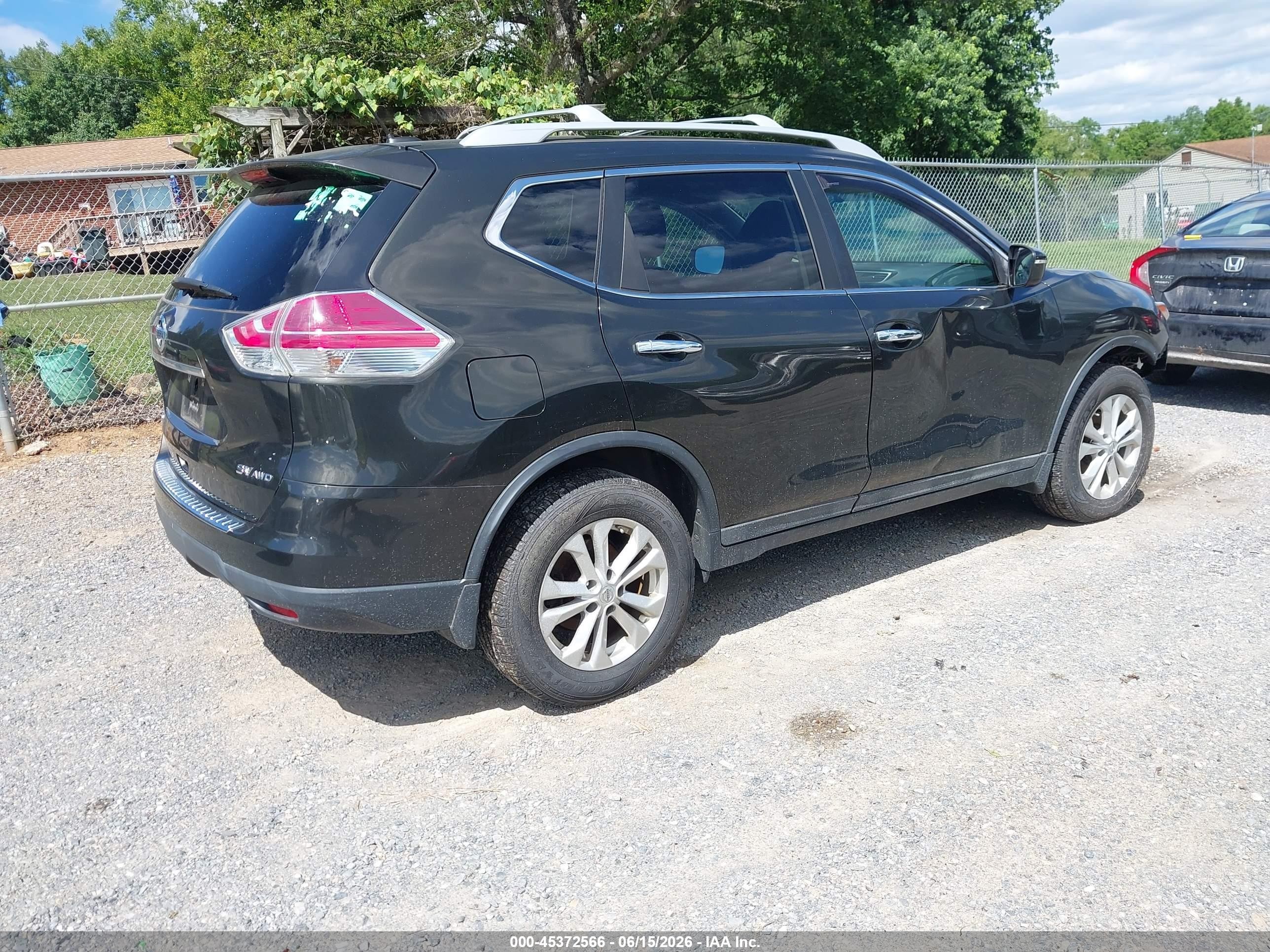 2015 Nissan Rogue Sv Зеленый vin: 5N1AT2MV5FC841781