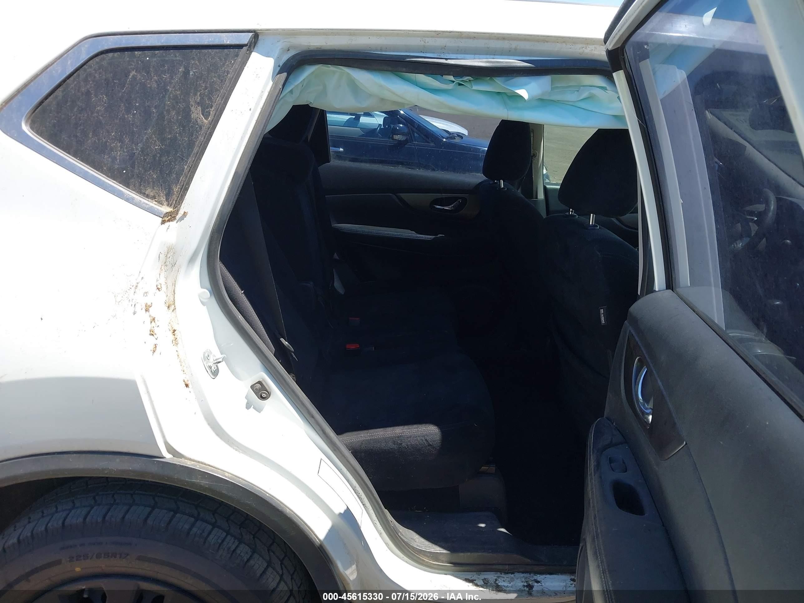 2015 Nissan Rogue S/sl/sv White vin: 5N1AT2MV5FC857253