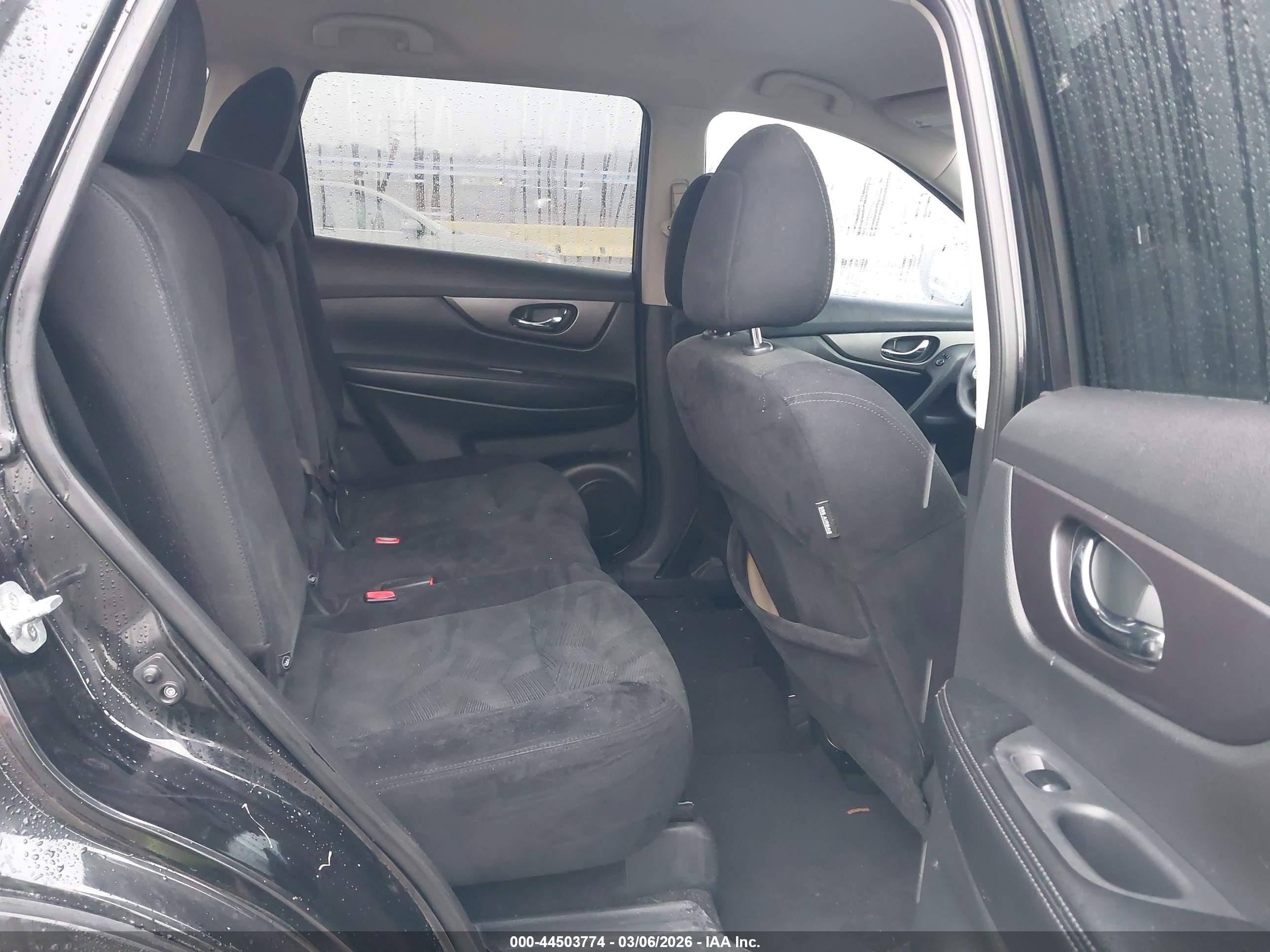 2015 Nissan Rogue Sv Black vin: 5N1AT2MV5FC915524