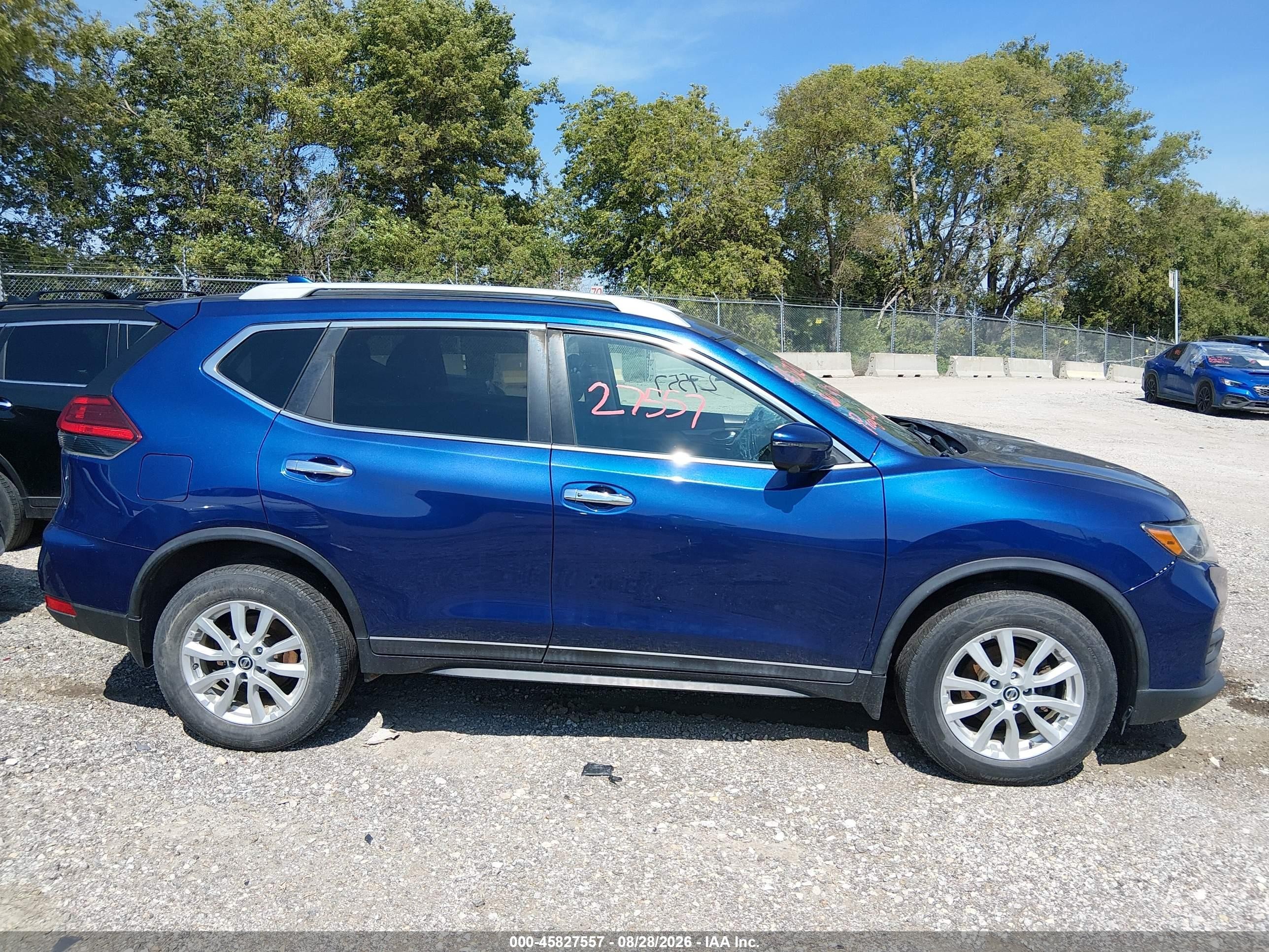 2017 Nissan Rogue Sv Blue vin: 5N1AT2MV5HC779608