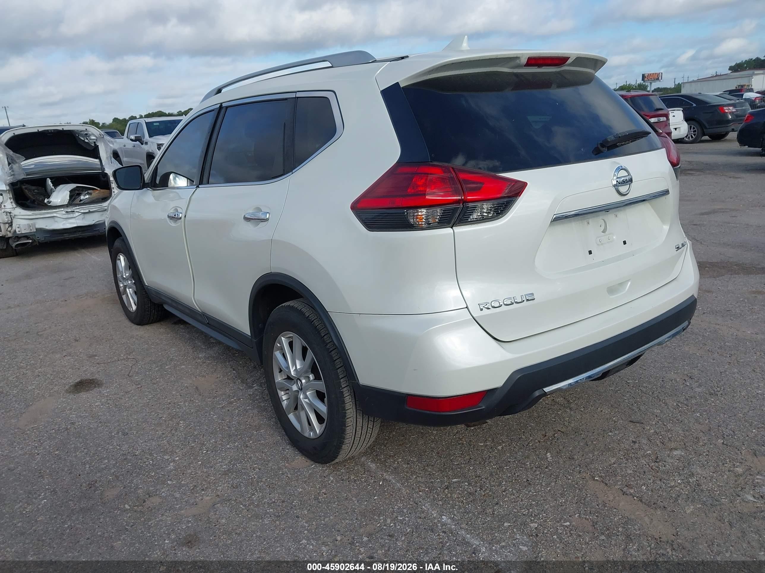 2017 Nissan Rogue Sv White vin: 5N1AT2MV5HC849558