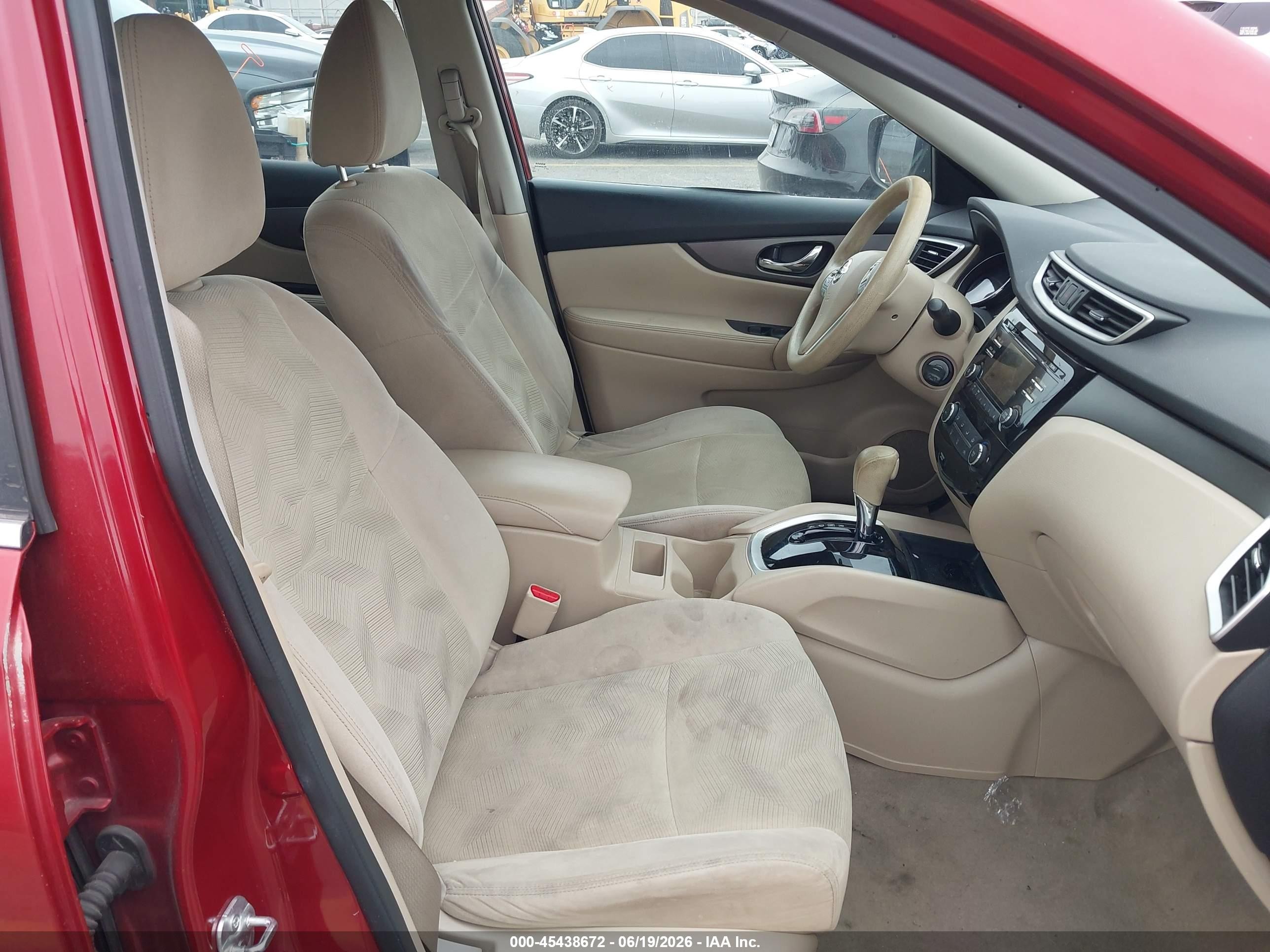 2014 Nissan Rogue S Red vin: 5N1AT2MV6EC752137