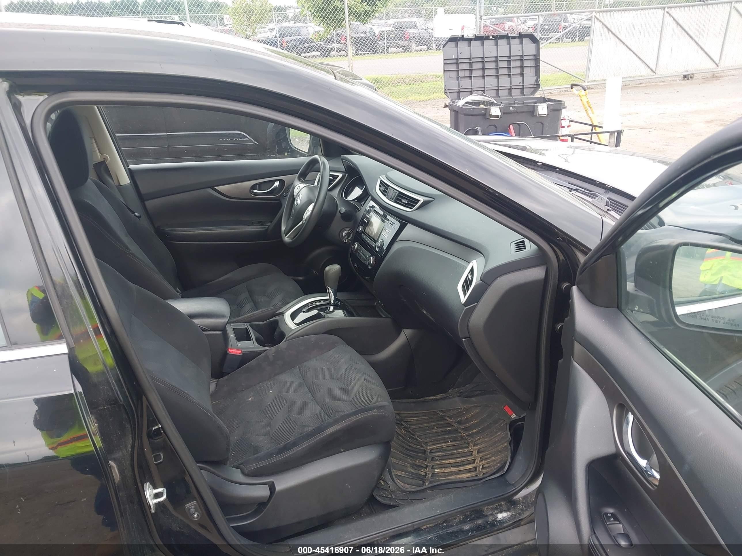 2014 Nissan Rogue S Черный vin: 5N1AT2MV6EC777412