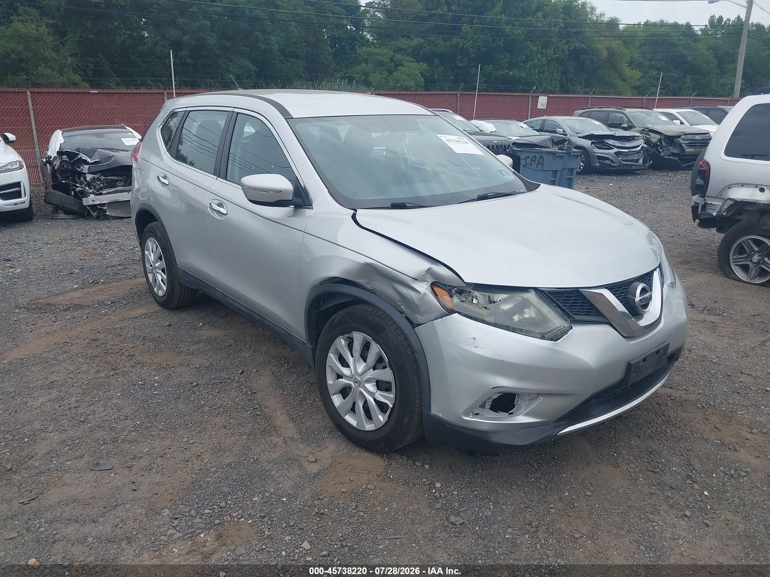 2014 Nissan Rogue S Silver vin: 5N1AT2MV6EC780004