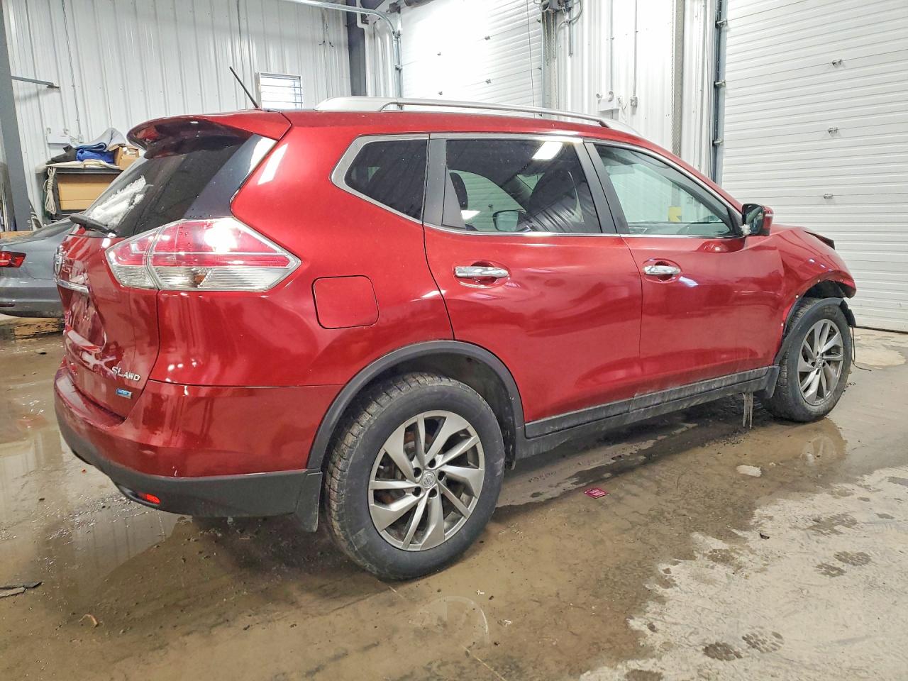 2014 Nissan Rogue S Red vin: 5N1AT2MV6EC806889