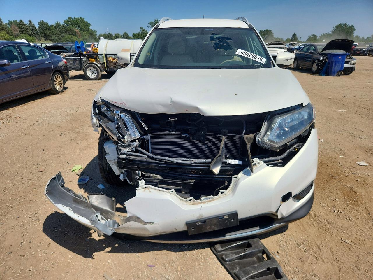 2014 Nissan Rogue Sv White vin: 5N1AT2MV6EC810585