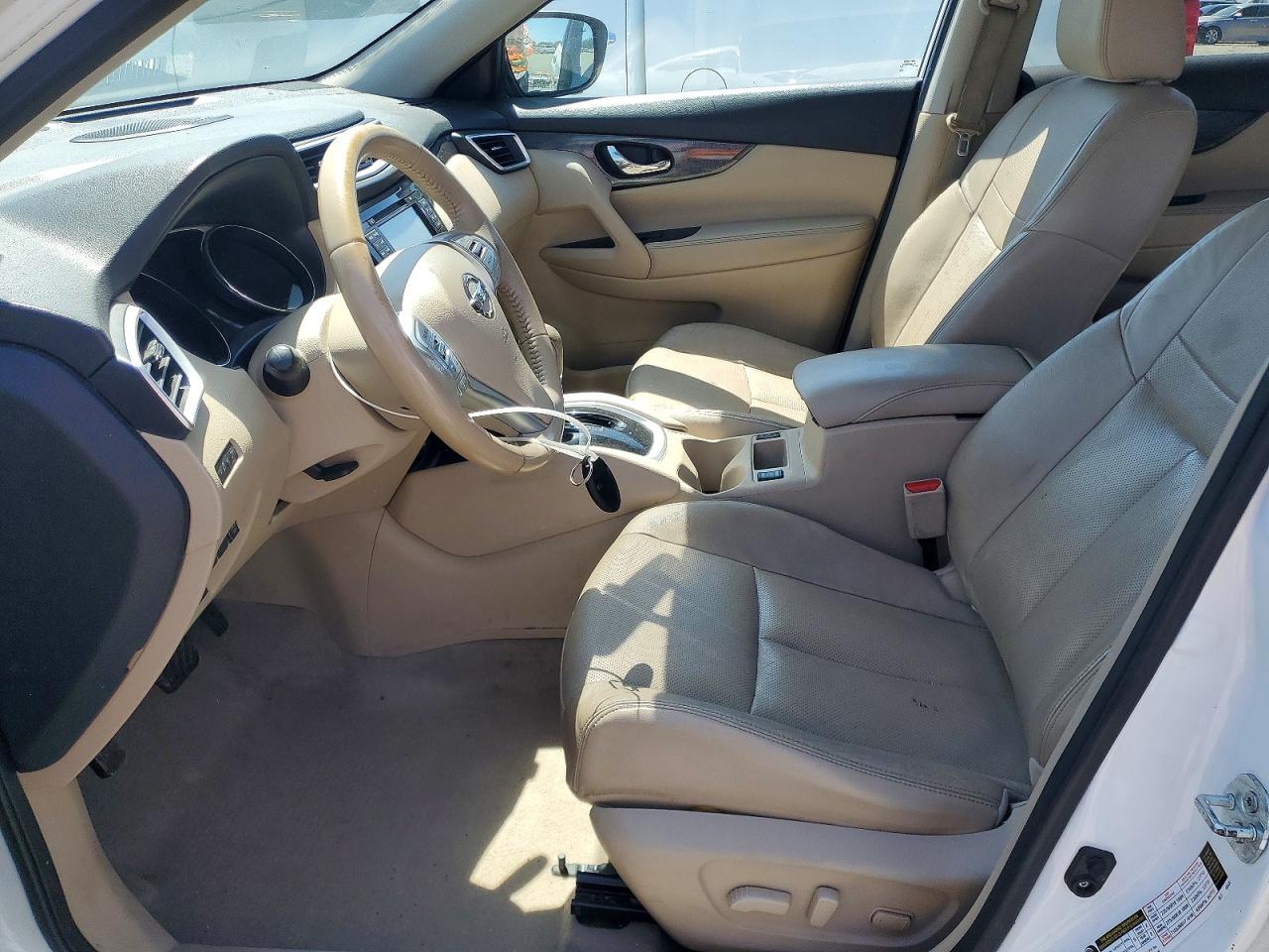 2014 Nissan Rogue White vin: 5N1AT2MV6EC859687