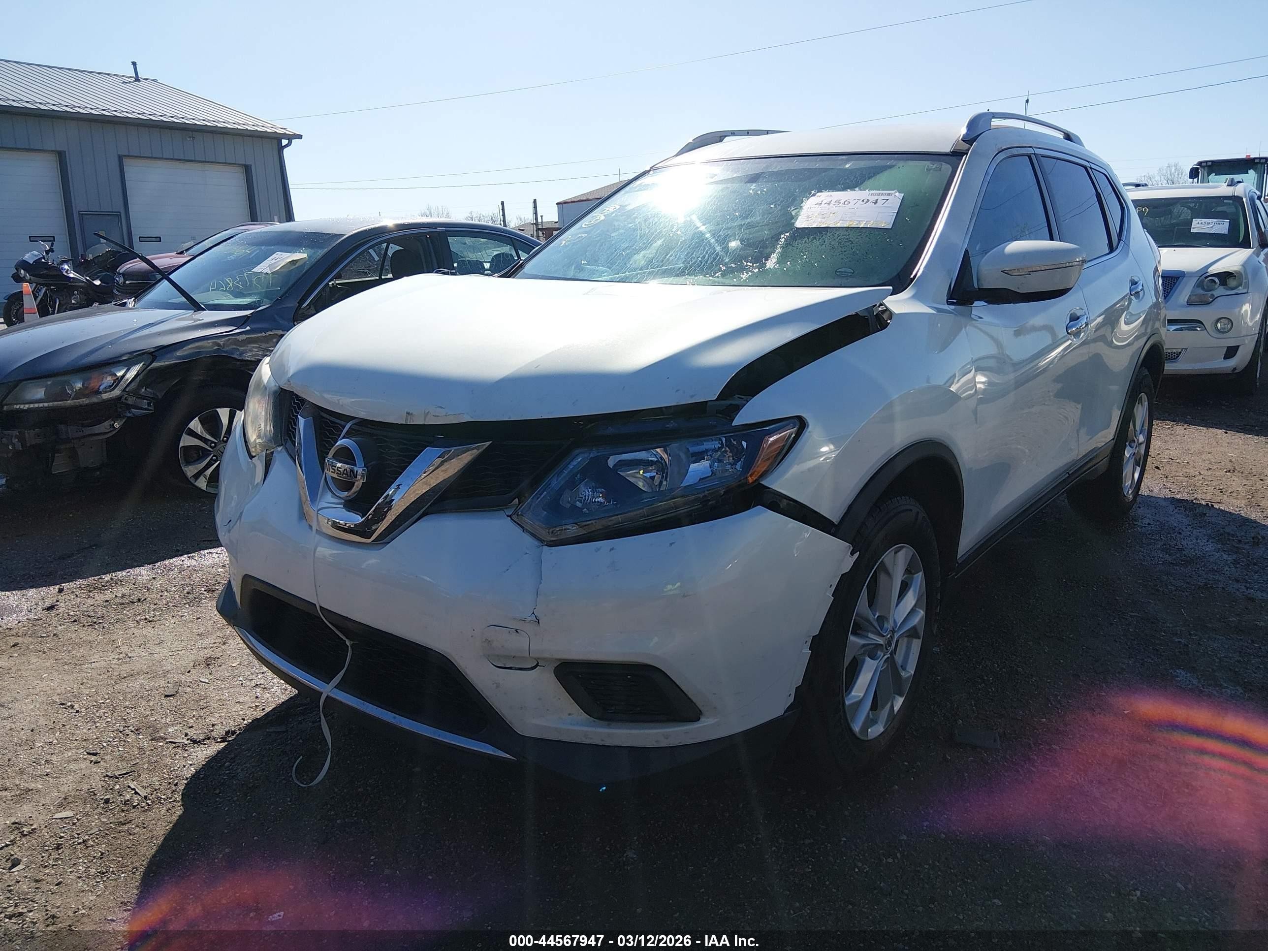 2014 Nissan Rogue Sv White vin: 5N1AT2MV6EC862931