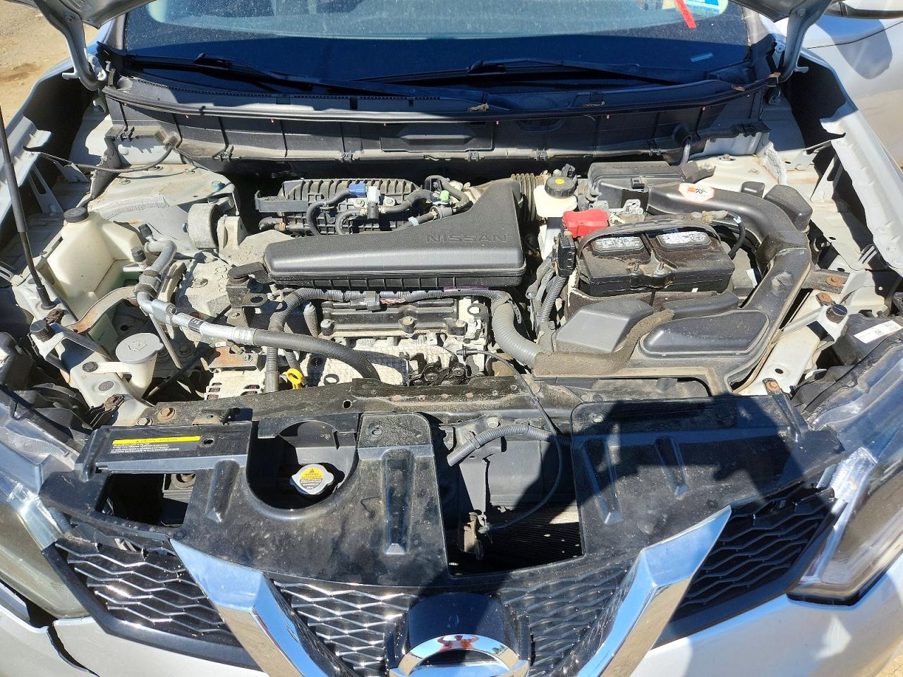 2014 Nissan Rogue S Silver vin: 5N1AT2MV6EC866400