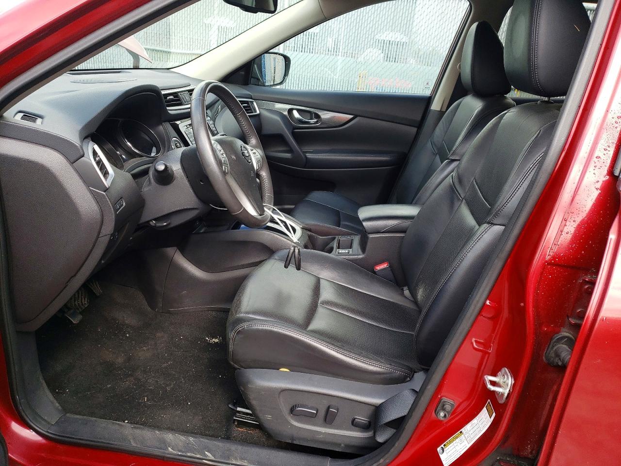 2015 Nissan Rogue S Red vin: 5N1AT2MV6FC759607