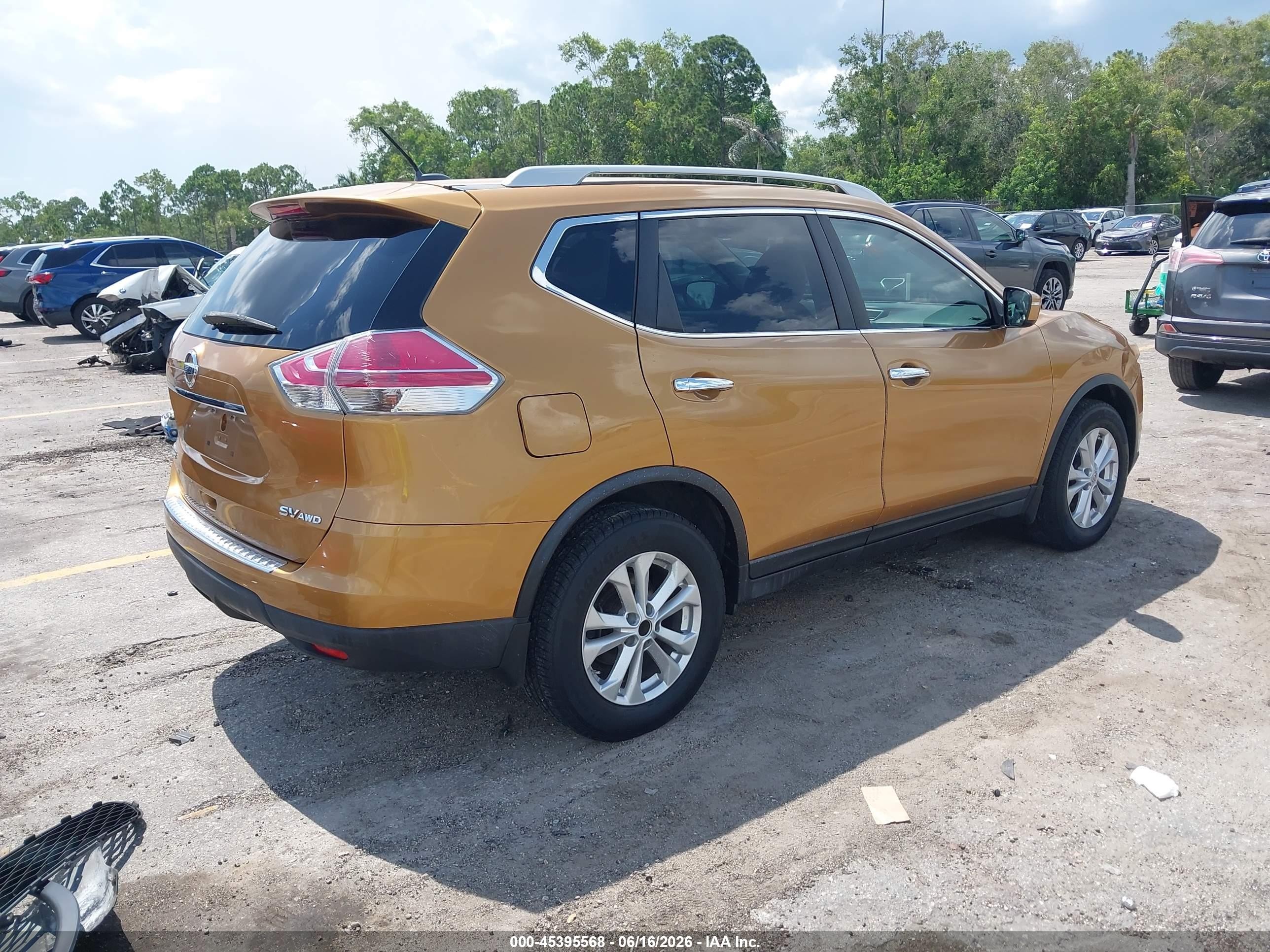 2015 Nissan Rogue Sv Orange vin: 5N1AT2MV6FC771367