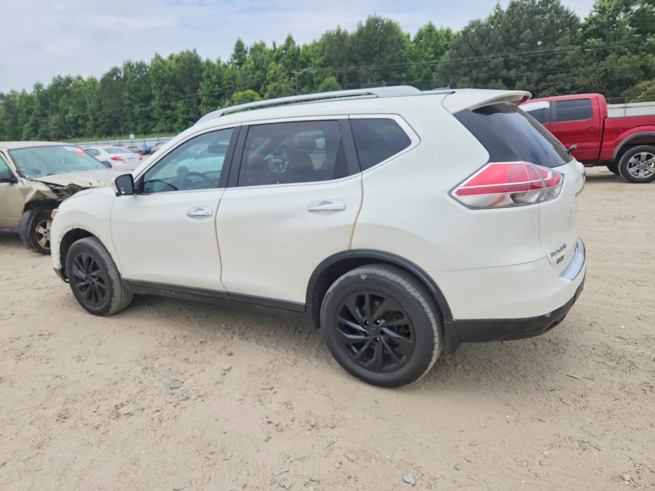 2015 Nissan Rogue Sl White vin: 5N1AT2MV6FC777590