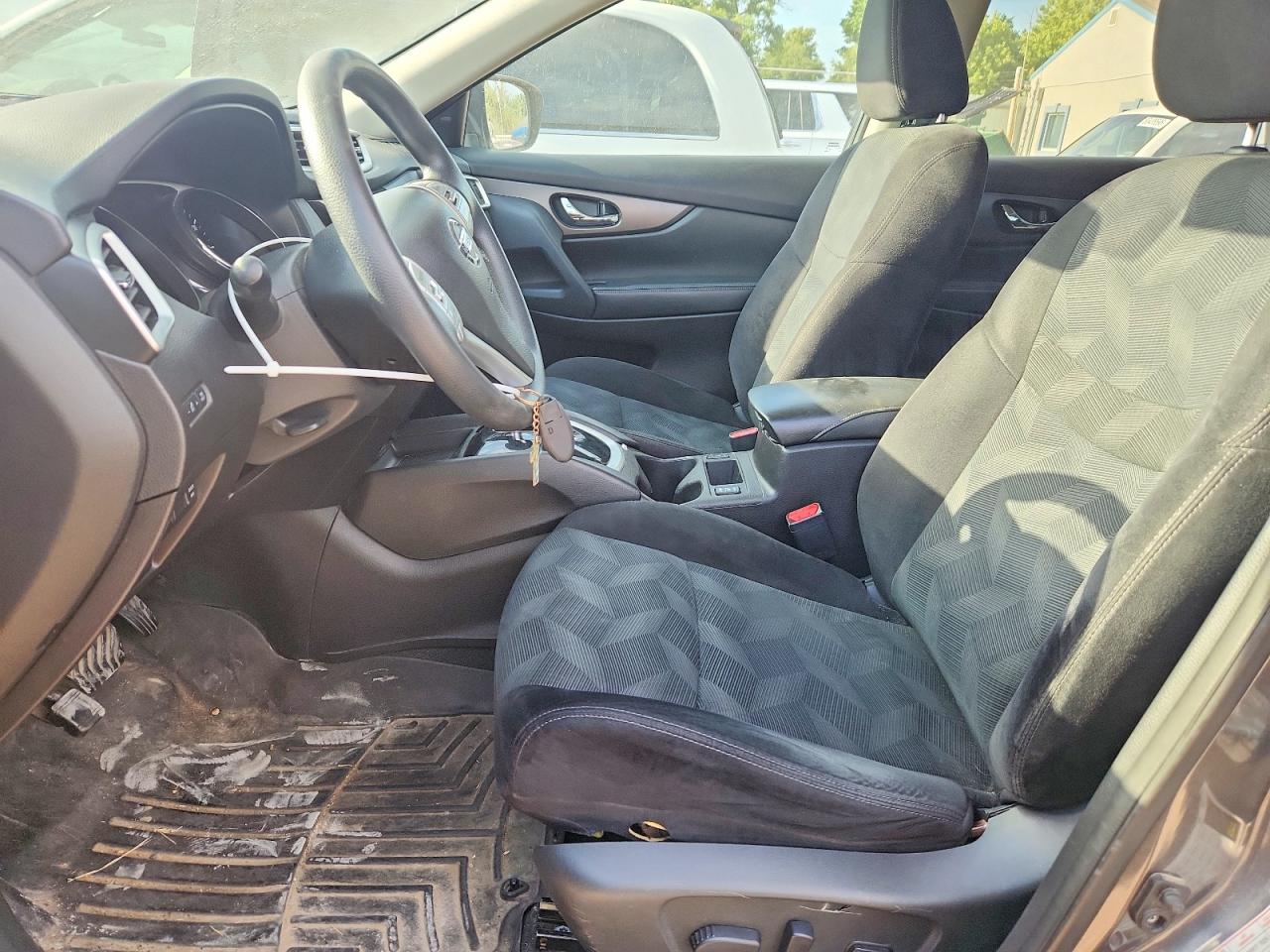 2015 Nissan Rogue Sv Серый vin: 5N1AT2MV6FC802858