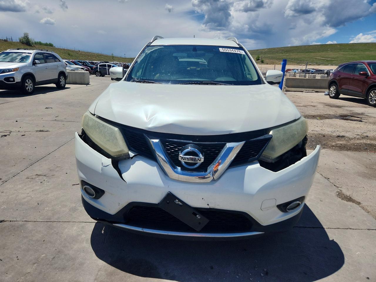 2015 Nissan Rogue S White vin: 5N1AT2MV6FC816680