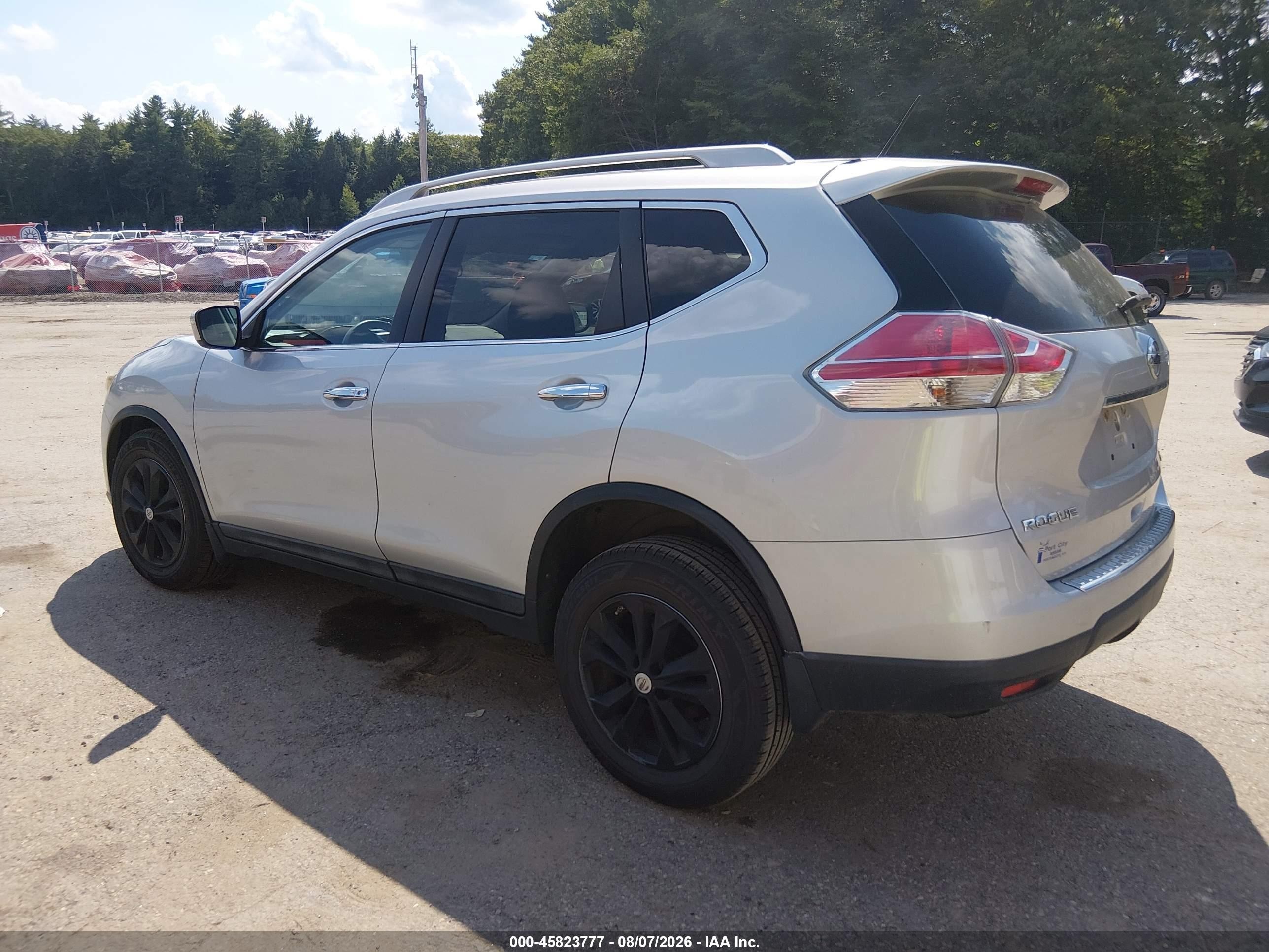 2015 Nissan Rogue Sv Серебряный vin: 5N1AT2MV6FC818056