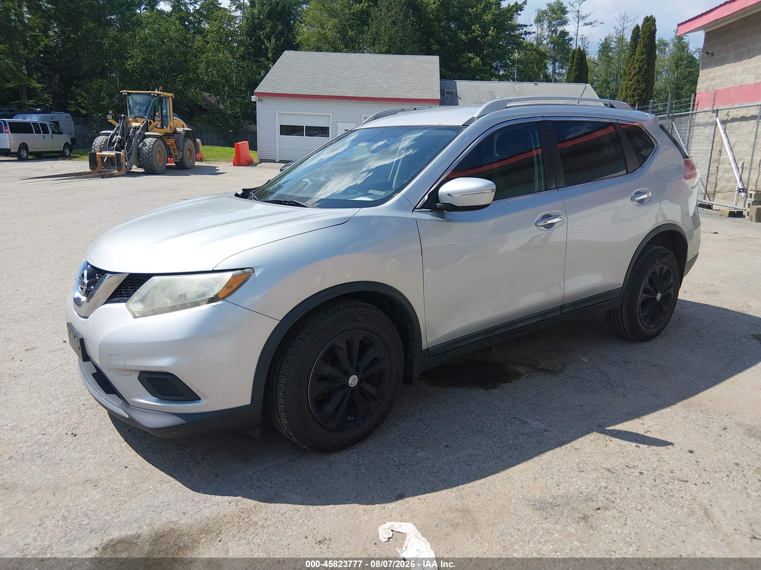 2015 Nissan Rogue Sv Серебряный vin: 5N1AT2MV6FC818056