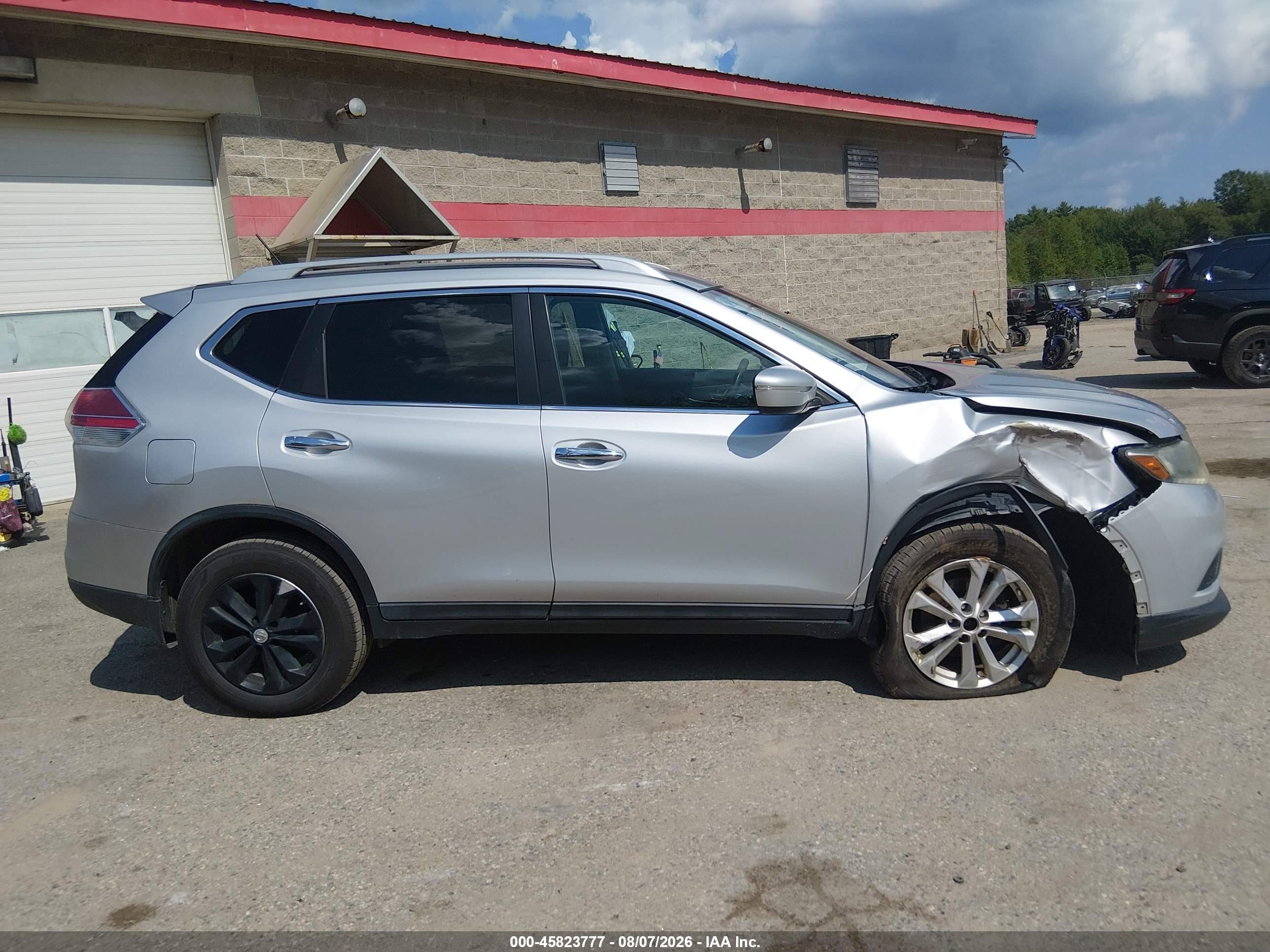 2015 Nissan Rogue Sv Серебряный vin: 5N1AT2MV6FC818056