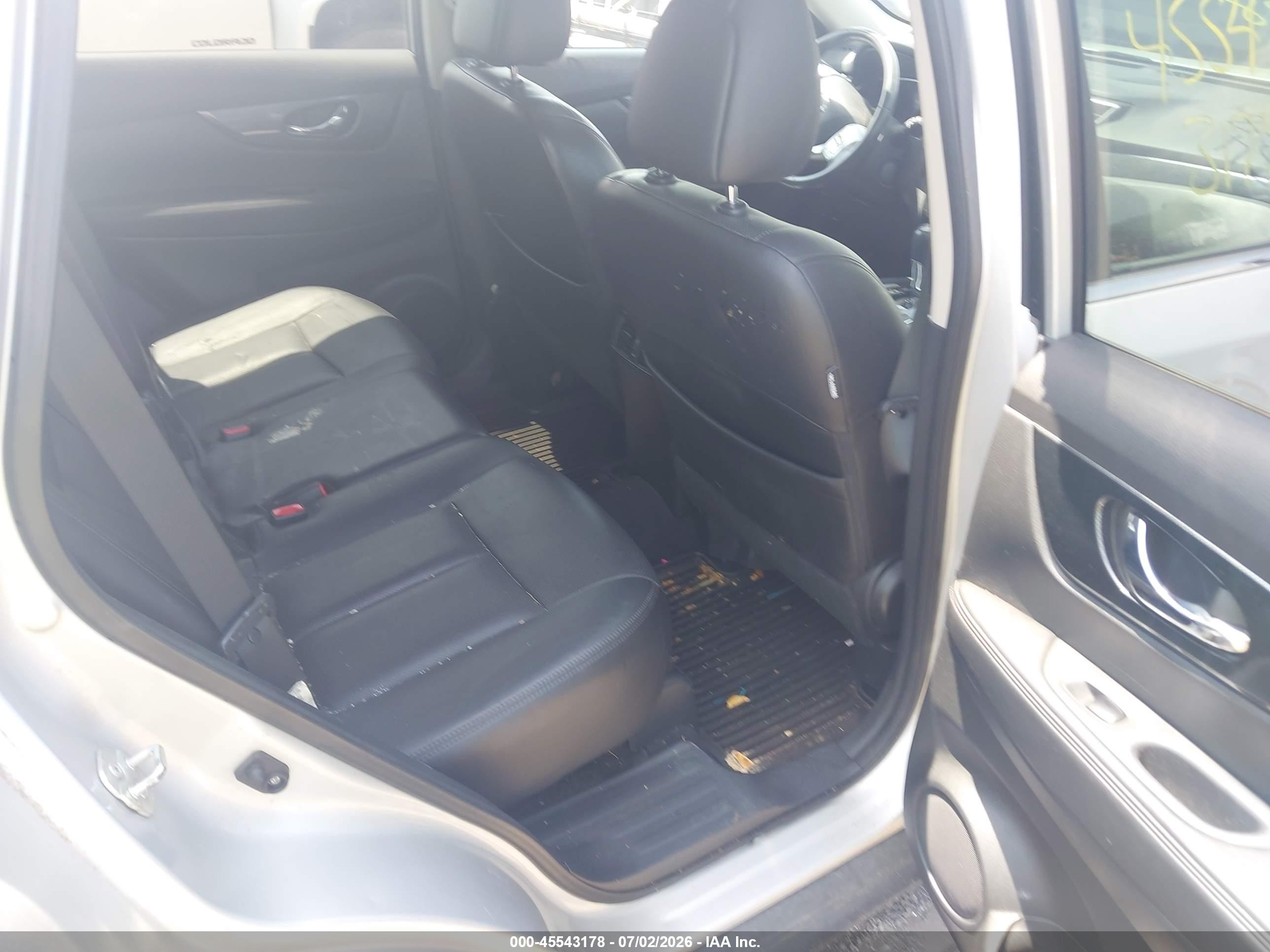 2015 Nissan Rogue Sl Silver vin: 5N1AT2MV6FC845645