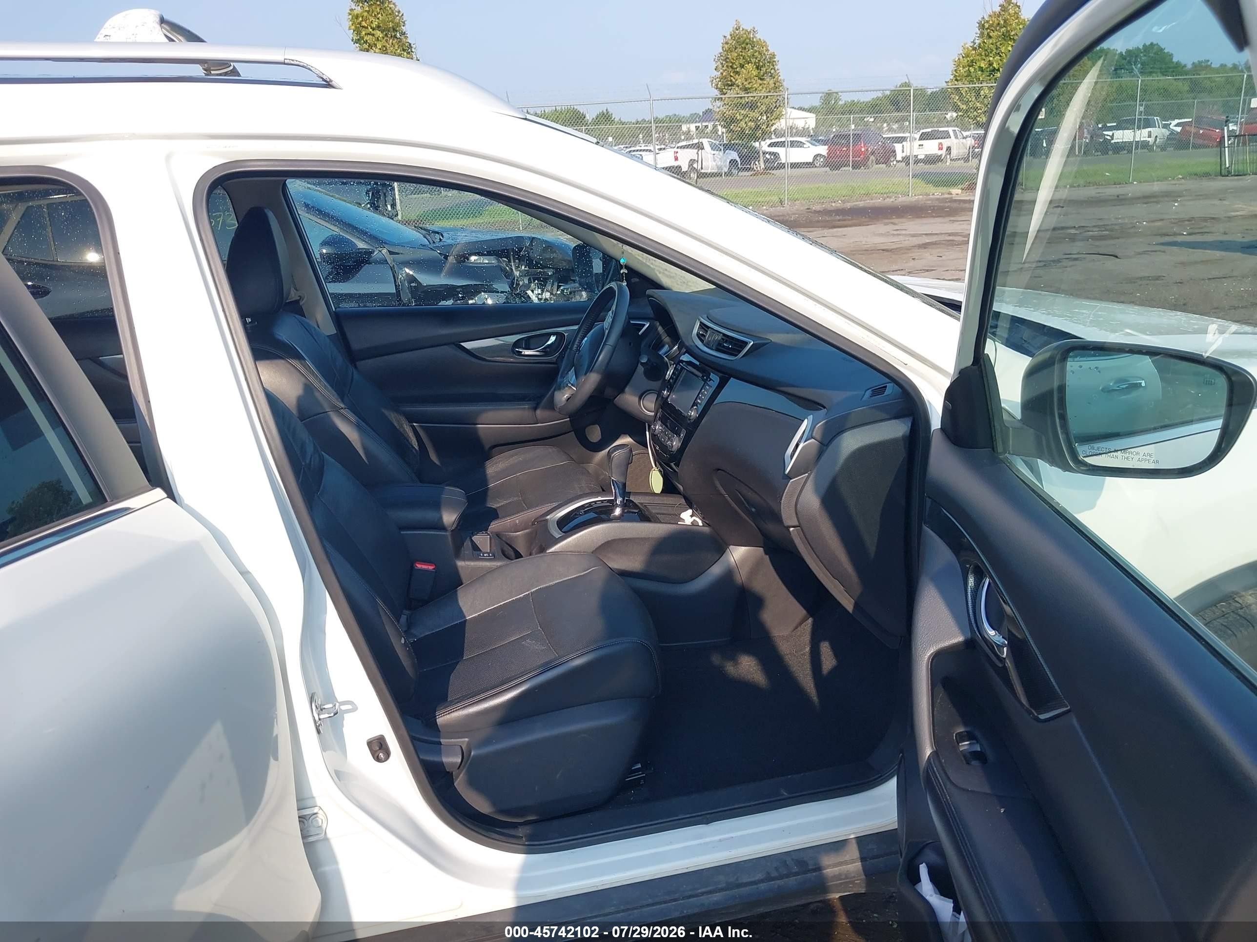 2015 Nissan Rogue Sl White vin: 5N1AT2MV6FC845743