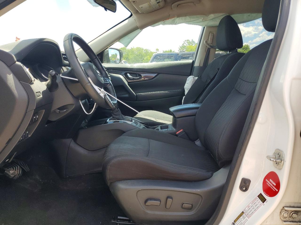 2018 Nissan Rogue Sv White vin: 5N1AT2MV6JC733159