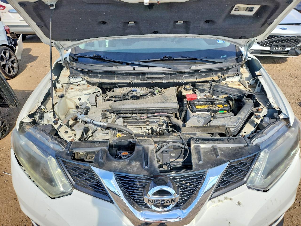 2014 Nissan Rogue Sv White vin: 5N1AT2MV7EC756391