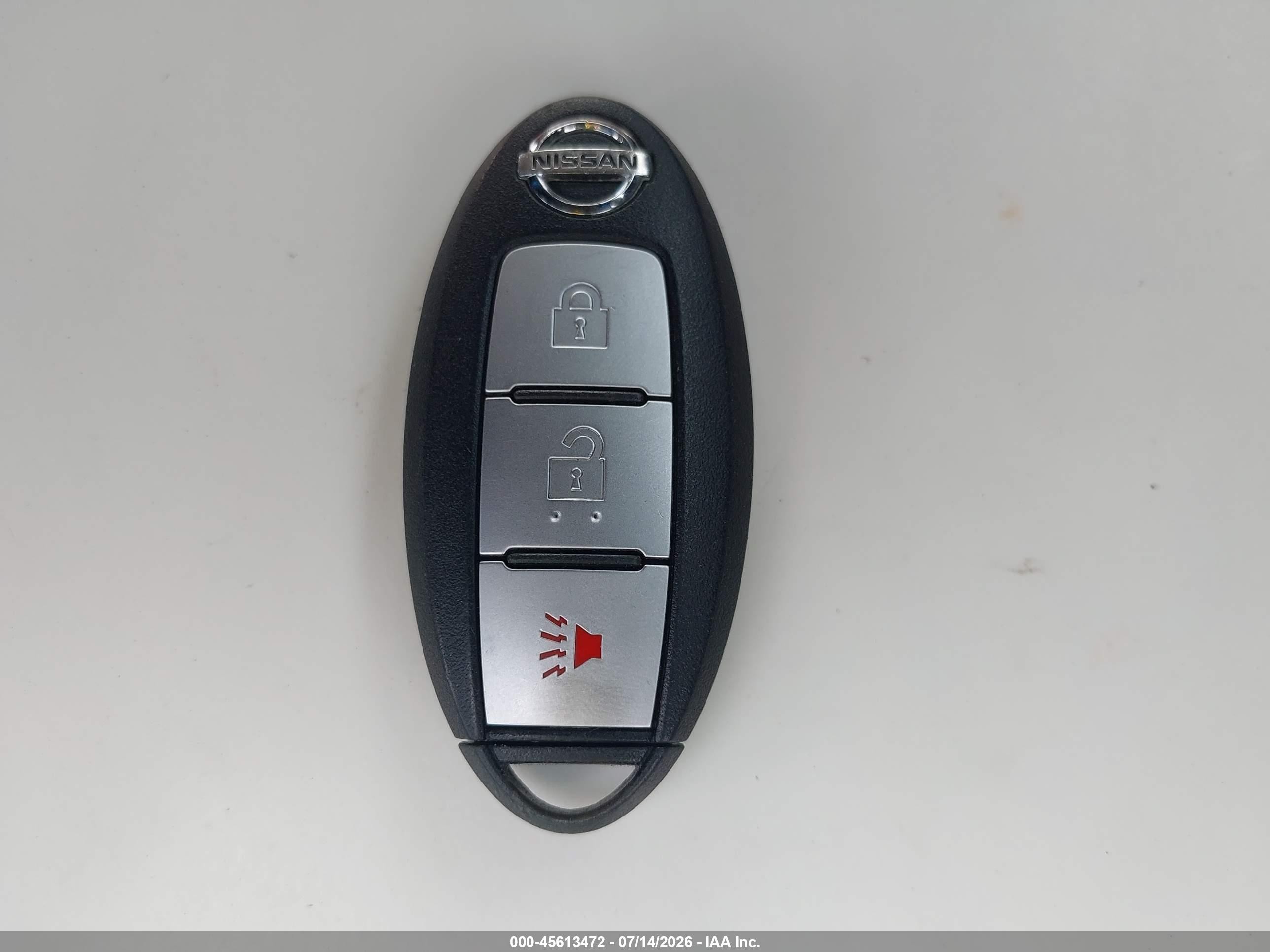 2014 Nissan Rogue Sv Silver vin: 5N1AT2MV7EC758853