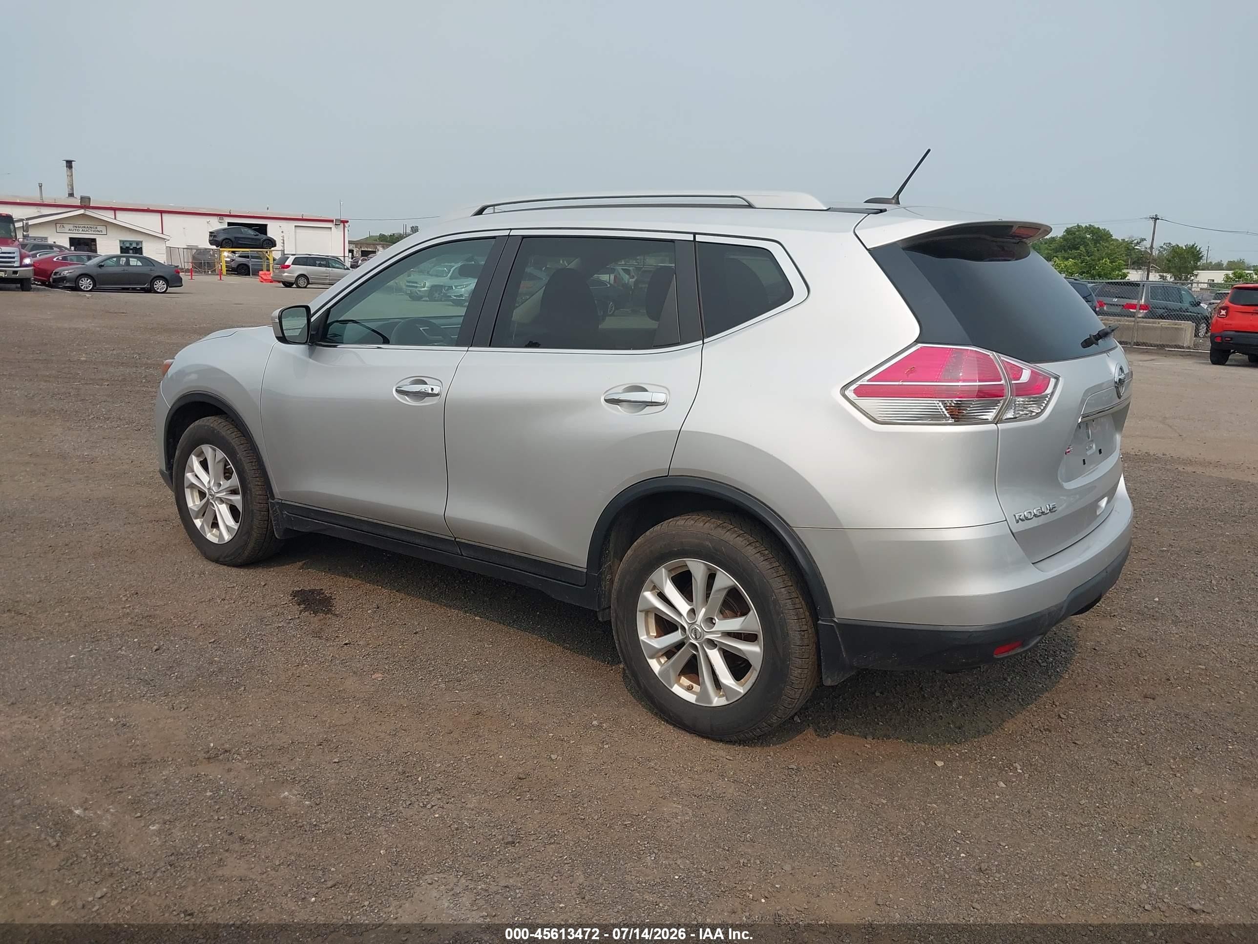 2014 Nissan Rogue Sv Silver vin: 5N1AT2MV7EC758853