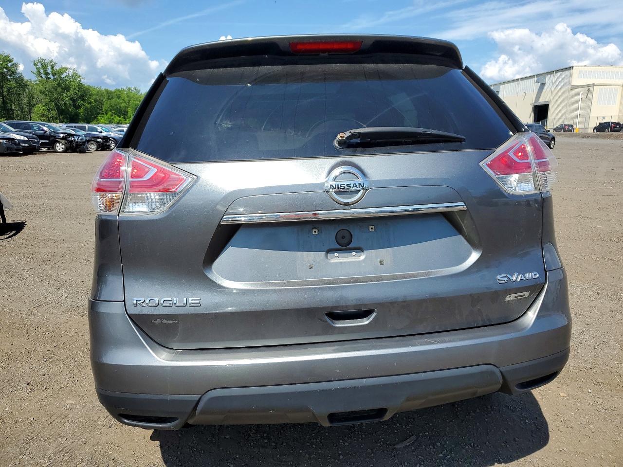 2014 Nissan Rogue Sv Серебряный vin: 5N1AT2MV7EC786555
