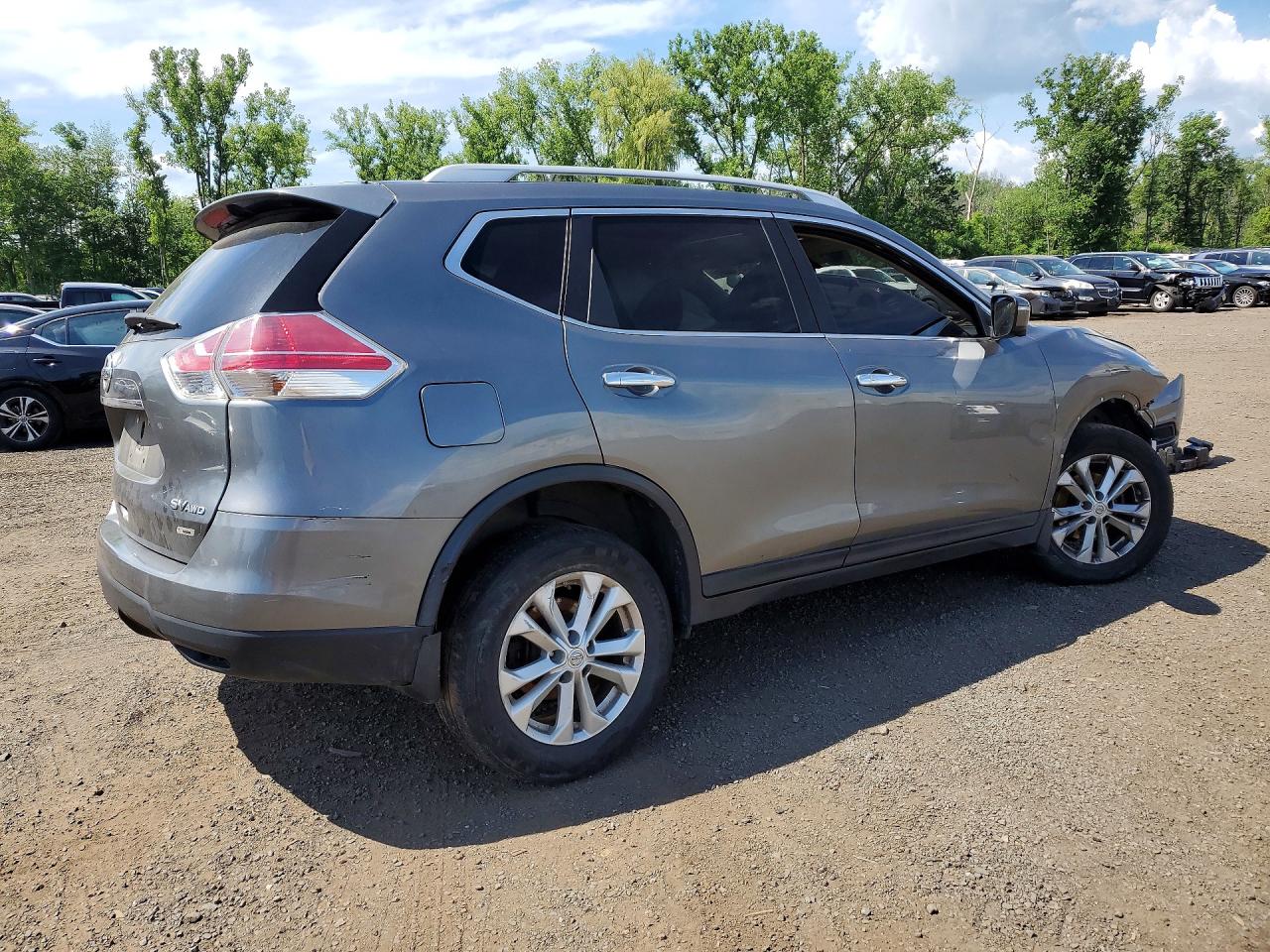 2014 Nissan Rogue Sv Серебряный vin: 5N1AT2MV7EC786555