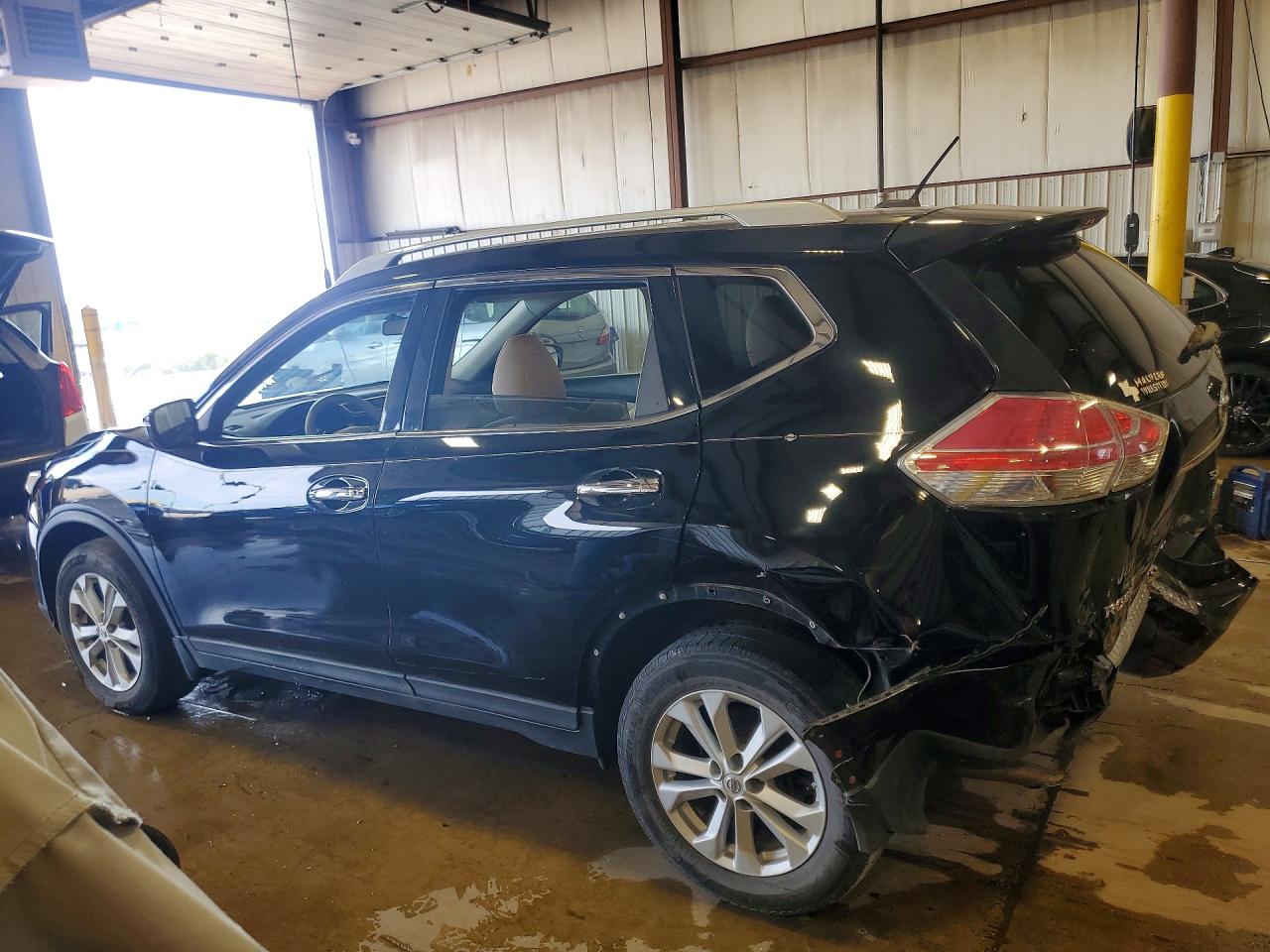 2014 Nissan Rogue Sv Черный vin: 5N1AT2MV7EC795806