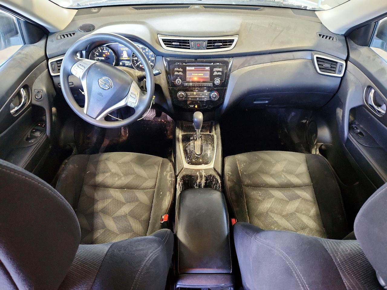 2014 Nissan Rogue S White vin: 5N1AT2MV7EC850447