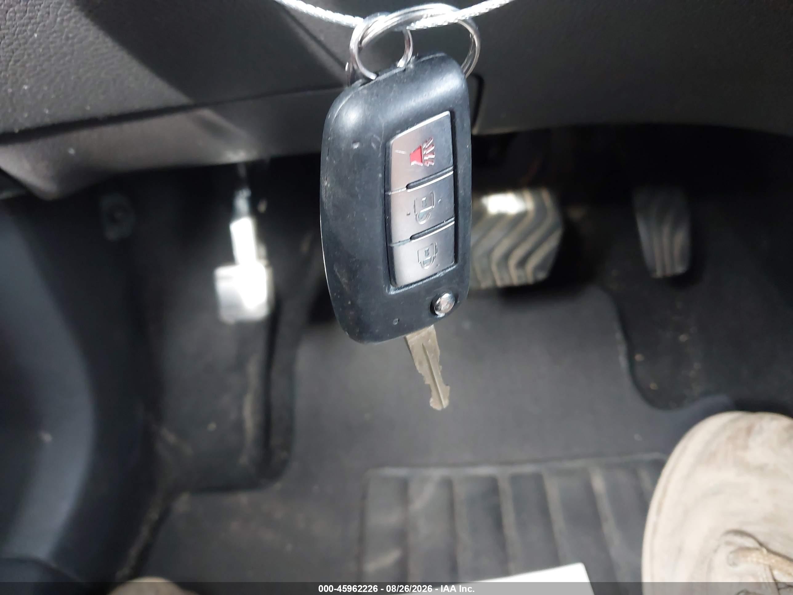 2014 Nissan Rogue S/sl/sv Серебряный vin: 5N1AT2MV7EC850867