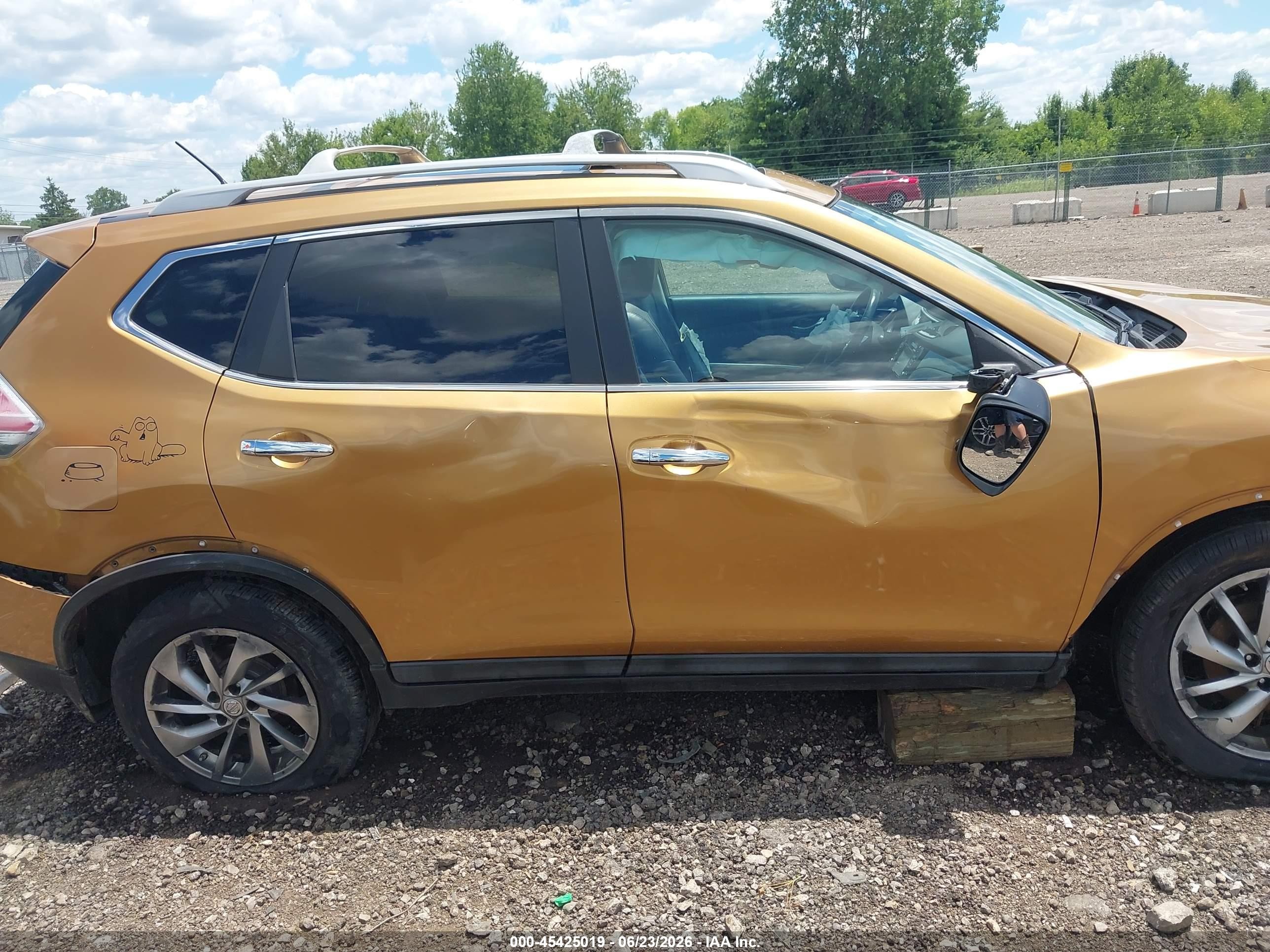 2014 Nissan Rogue Sl Gold vin: 5N1AT2MV7EC852702