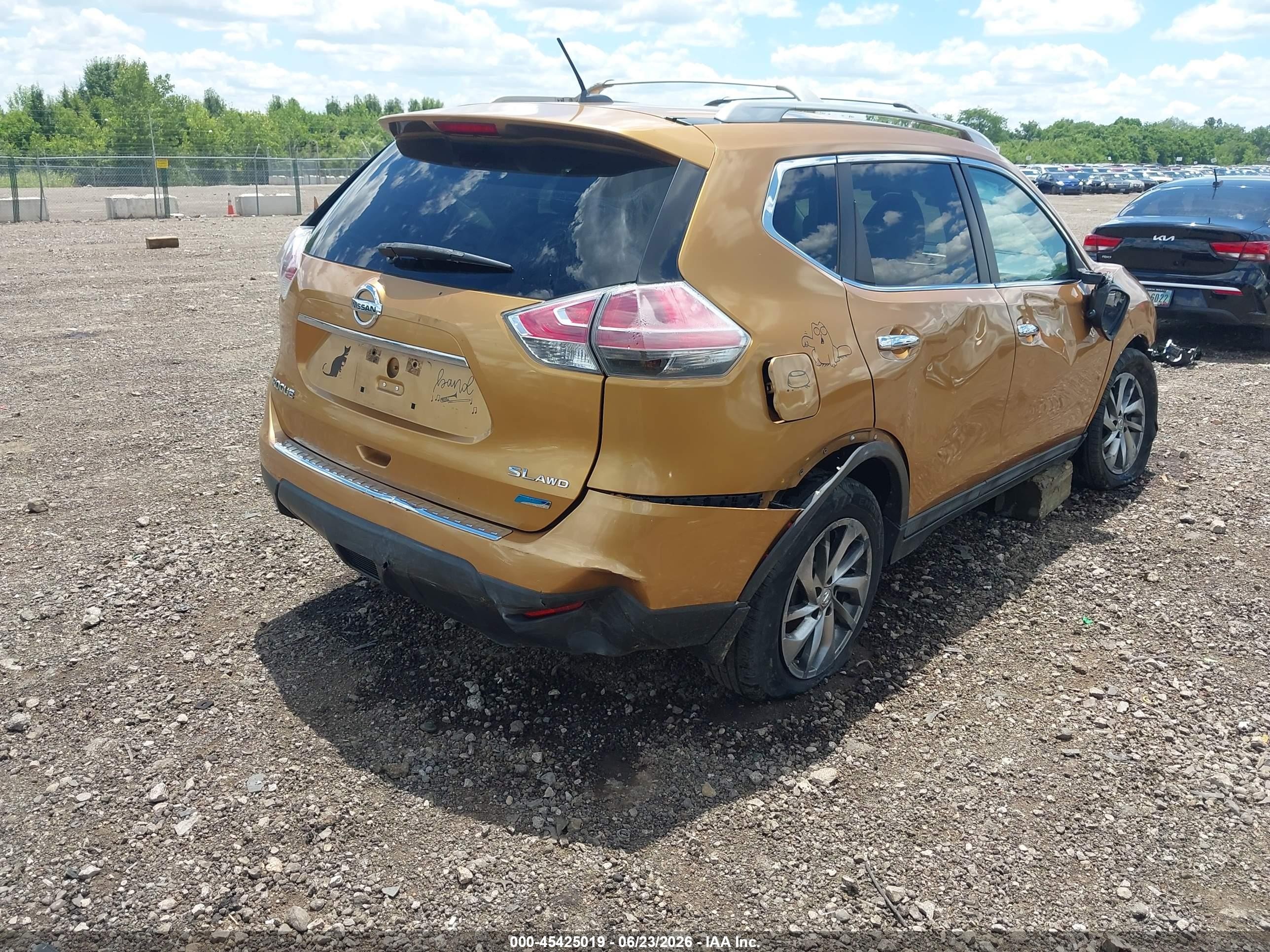 2014 Nissan Rogue Sl Gold vin: 5N1AT2MV7EC852702