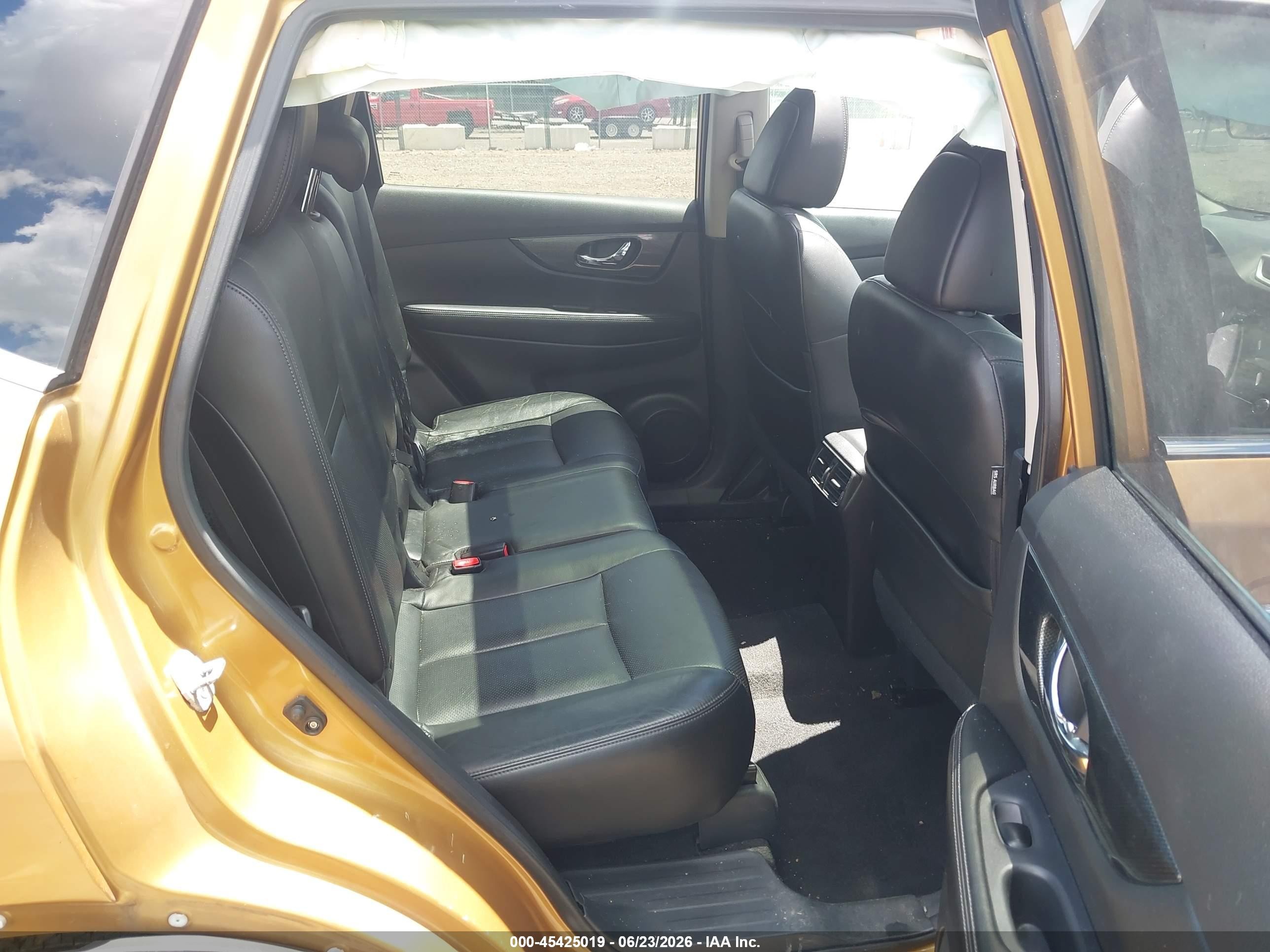 2014 Nissan Rogue Sl Gold vin: 5N1AT2MV7EC852702