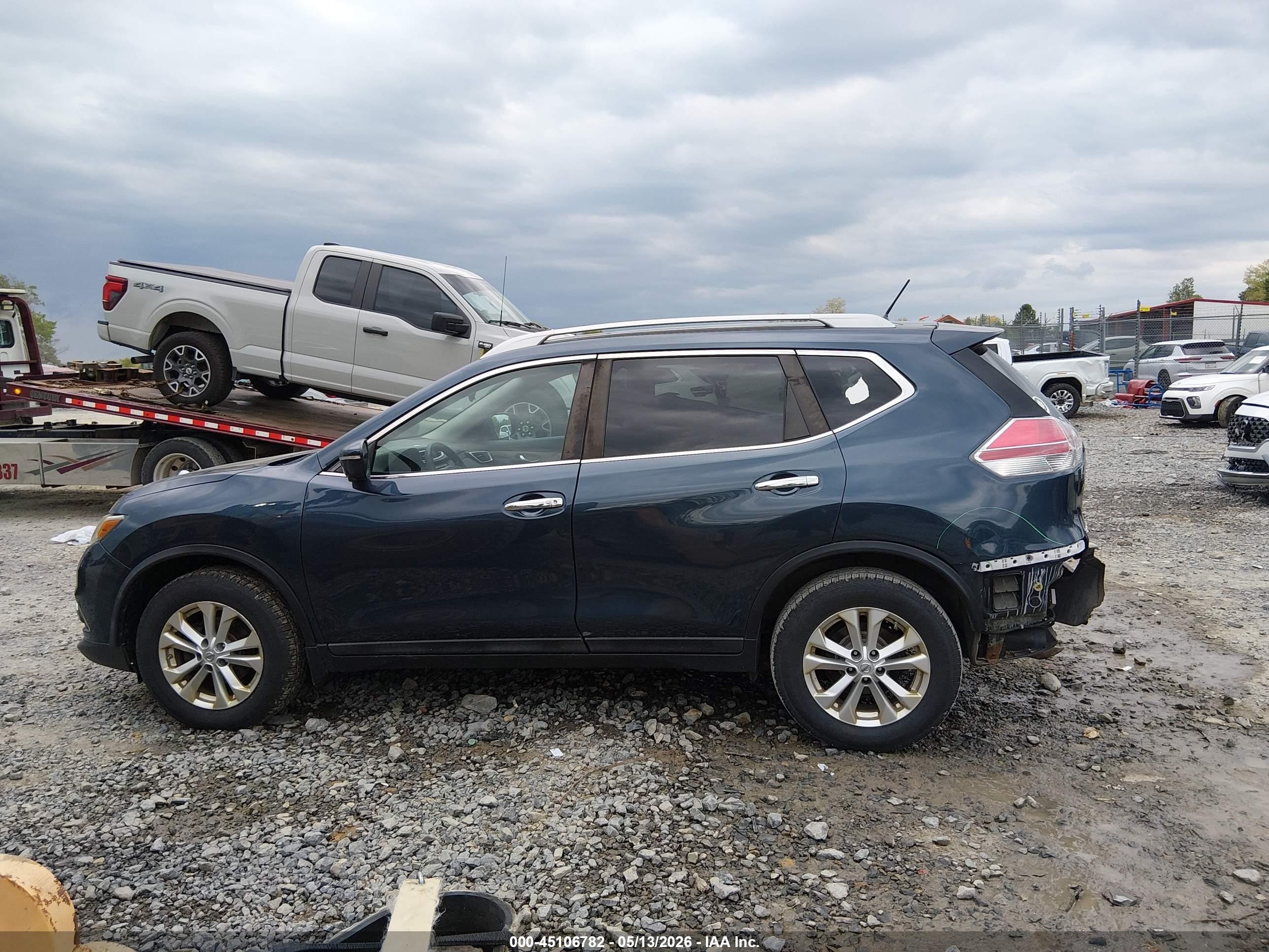 2015 Nissan Rogue Sv Blue vin: 5N1AT2MV7FC764797