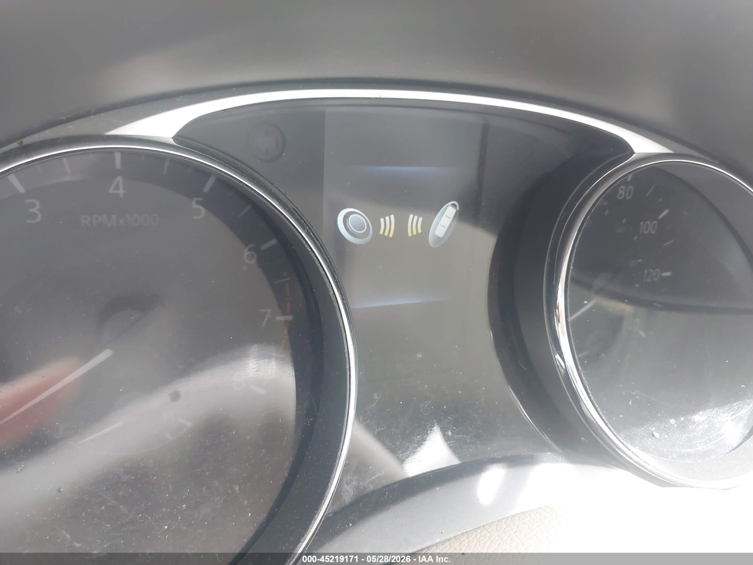 2015 Nissan Rogue Sv White vin: 5N1AT2MV7FC765089