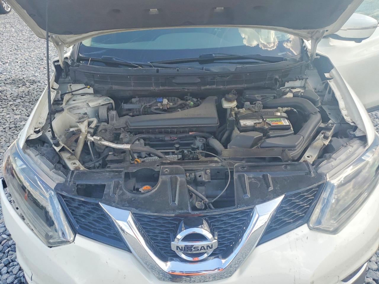 2015 Nissan Rogue Sv White vin: 5N1AT2MV7FC801704