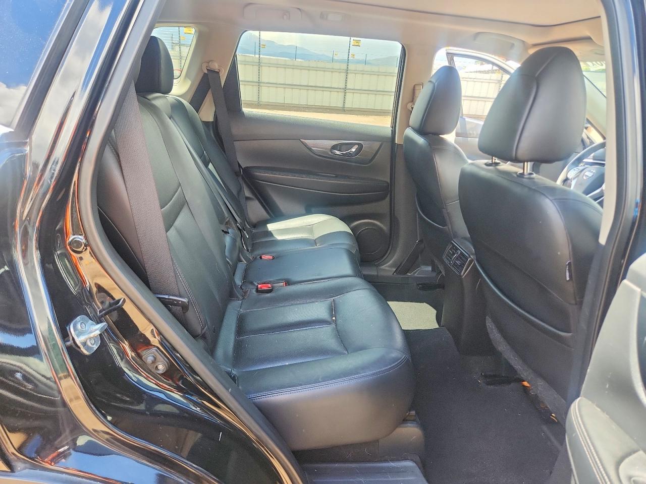 2015 Nissan Rogue Sl Black vin: 5N1AT2MV7FC806272