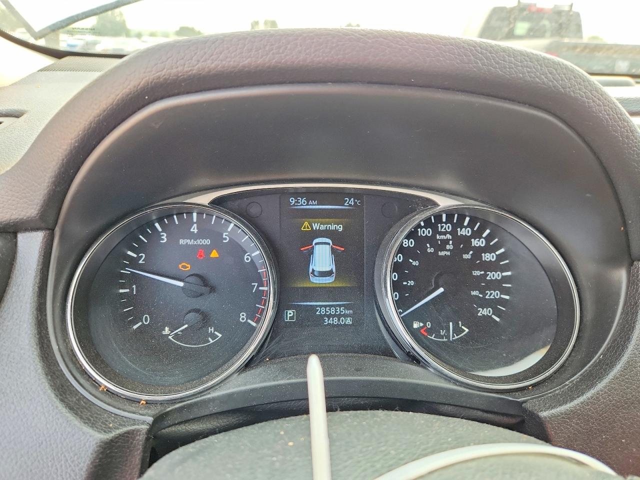 2015 Nissan Rogue S White vin: 5N1AT2MV7FC818728