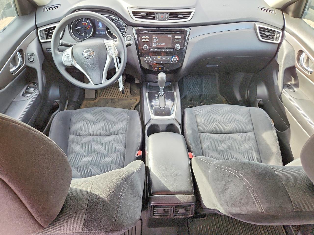 2015 Nissan Rogue S Silver vin: 5N1AT2MV7FC832192