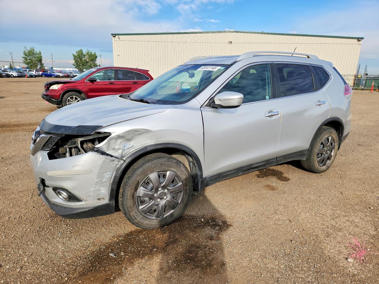 2015 Nissan Rogue S Silver vin: 5N1AT2MV7FC832192
