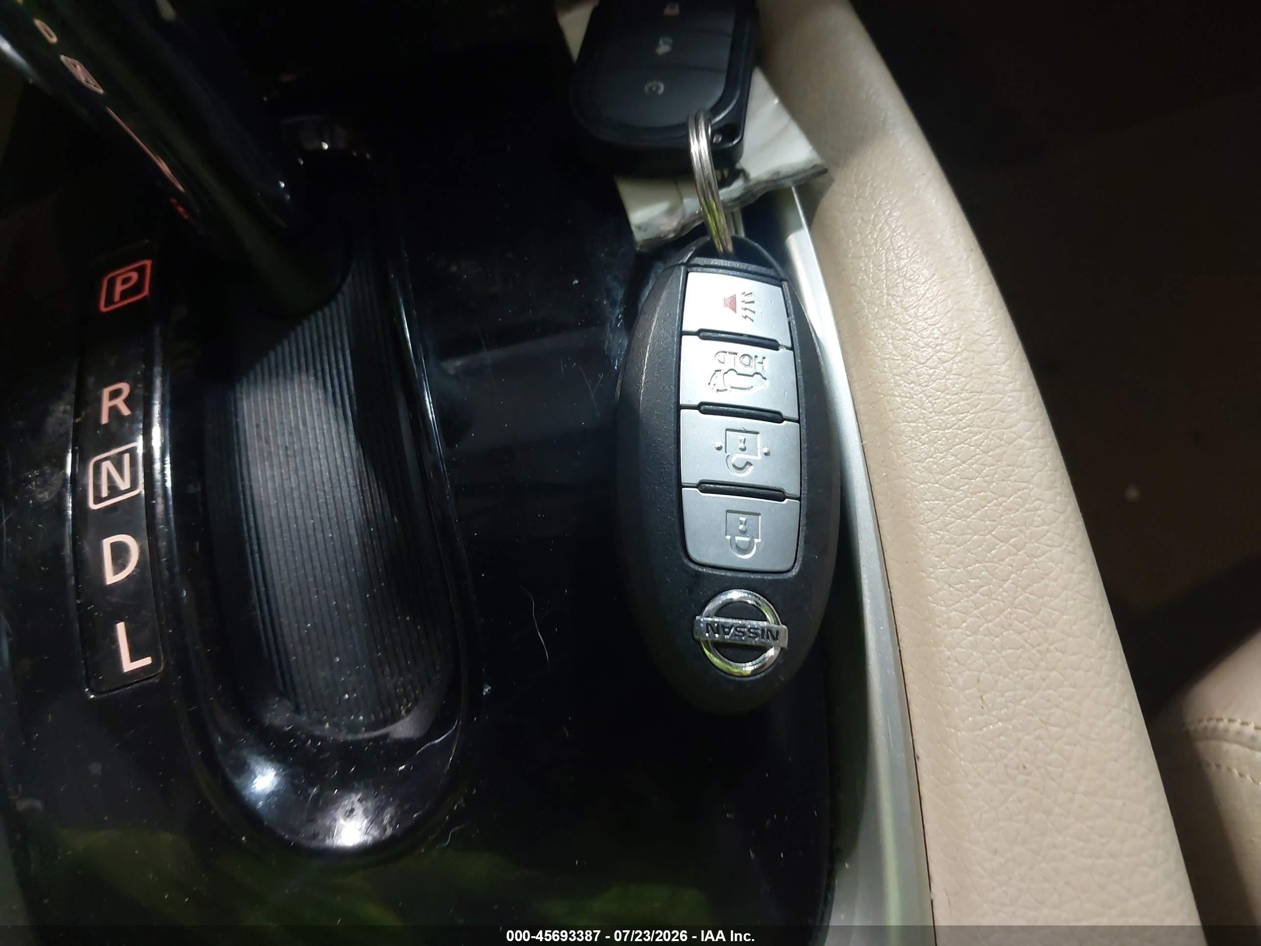 2015 Nissan Rogue Sl White vin: 5N1AT2MV7FC840308