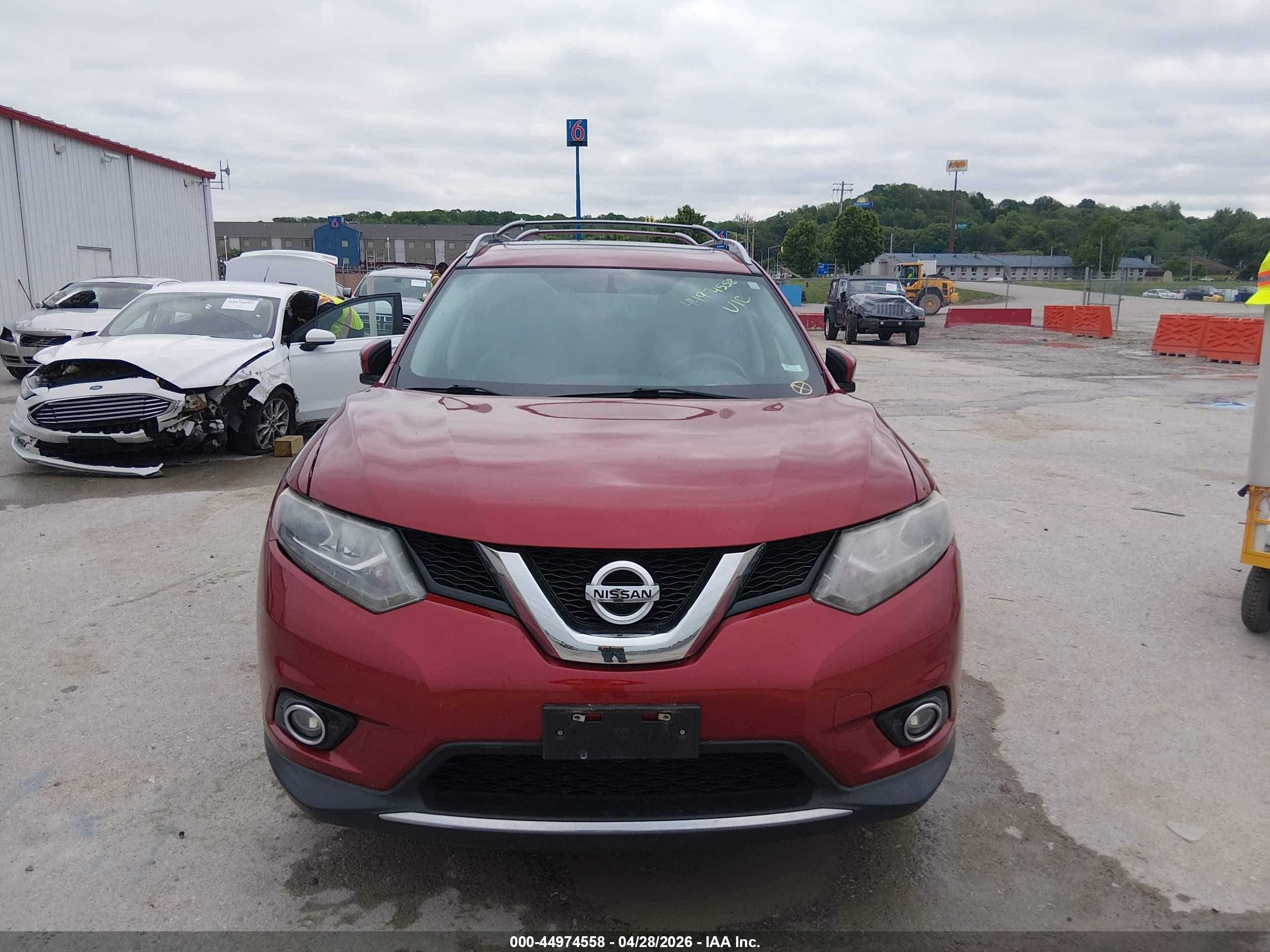 2015 Nissan Rogue S/sl/sv Red vin: 5N1AT2MV7FC886575