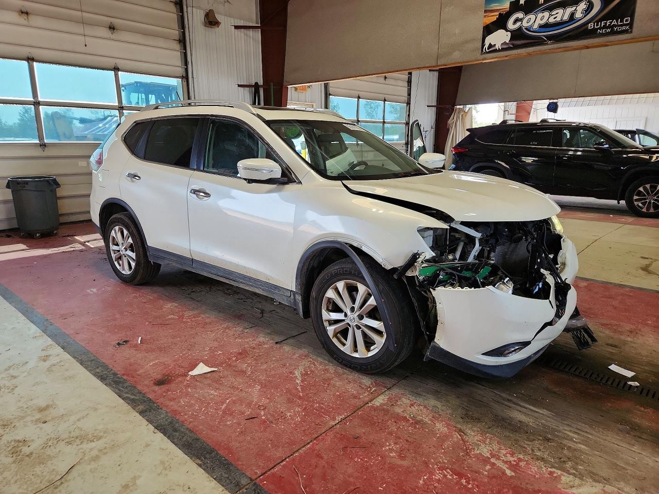 2015 Nissan Rogue Sv White vin: 5N1AT2MV7FC909269