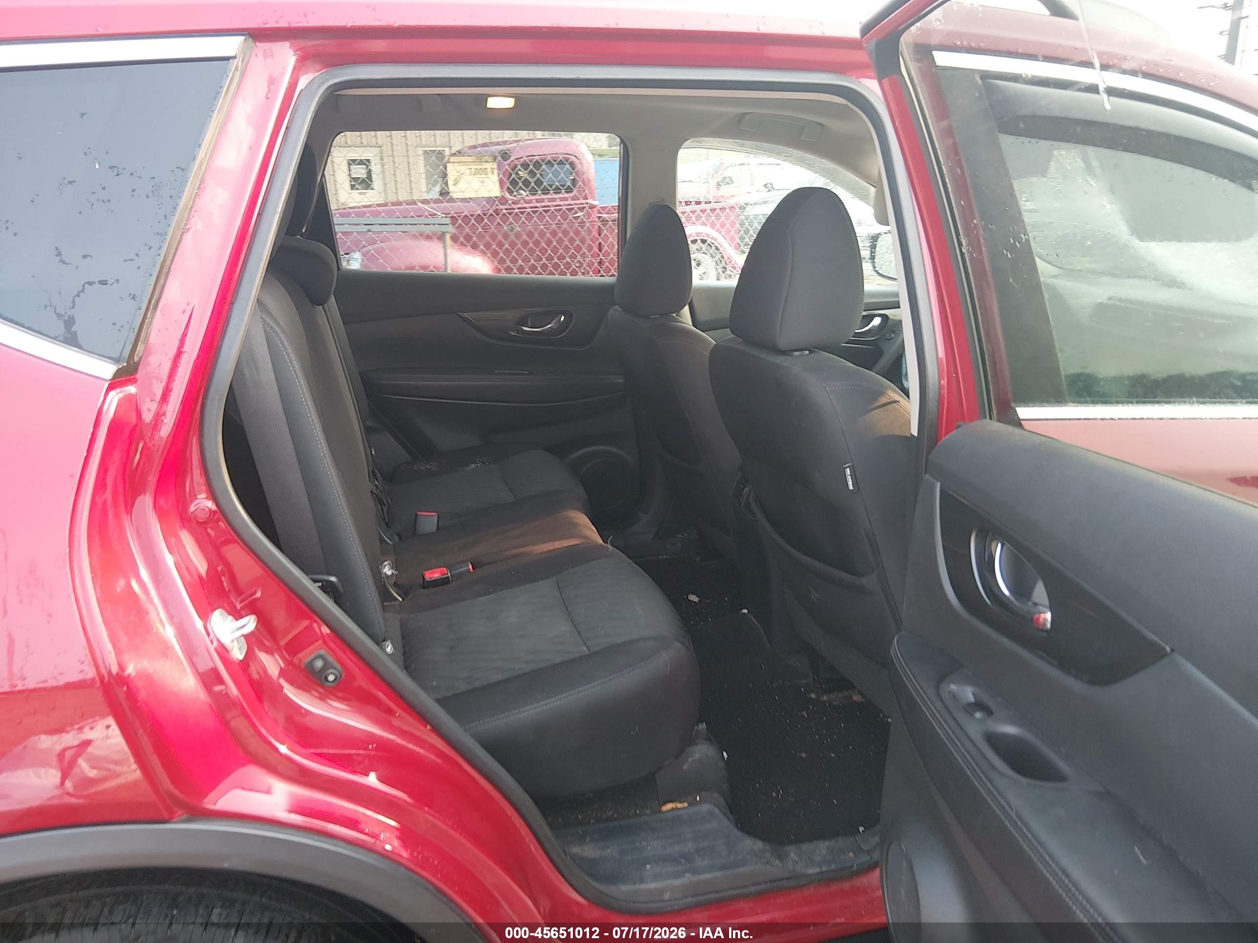 2017 Nissan Rogue Sv Red vin: 5N1AT2MV7HC769906